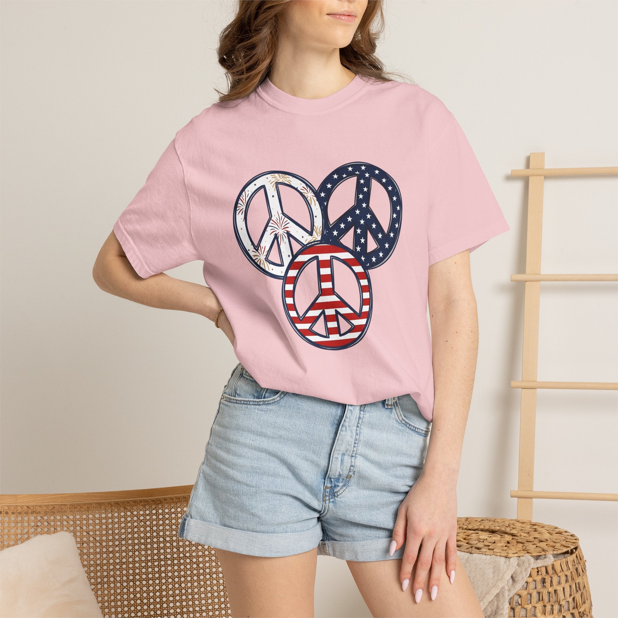 Peace Gesture Shirt America Event Gift Women Stars And Stripes Tee Hand Sign T-Shirt American Fan Patriotic Tshirt Festival Graphic Heritage