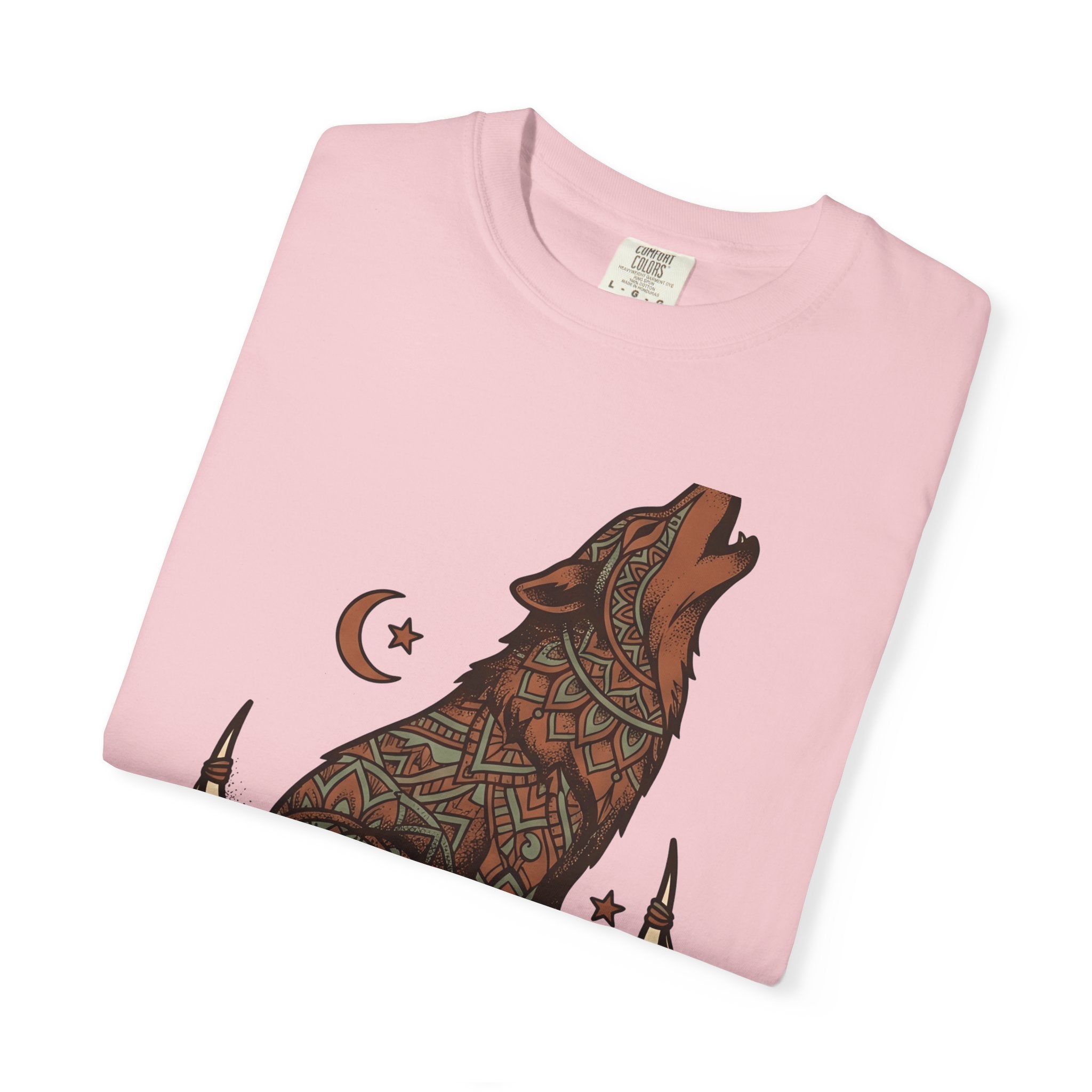 Wolf Mandala Shirt Boho Chic Critter Gift Women Folk Tee Mandala T-Shirt Hippie Fan Tribal Tshirt Animal Graphic Indigen Quill Tshirt