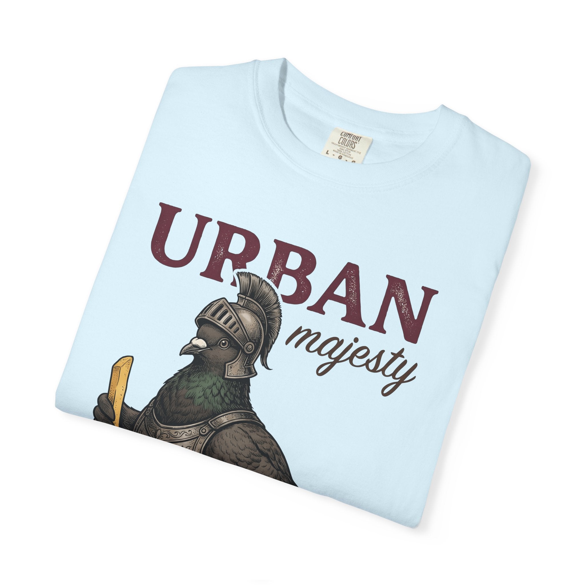 Pigeon In Armor Shirt Funny Fauna Gift Women Antique Tee Dove T-Shirt Humor Fan Vintage Tshirt Wildlife Graphic Line Art Soldier Helmet