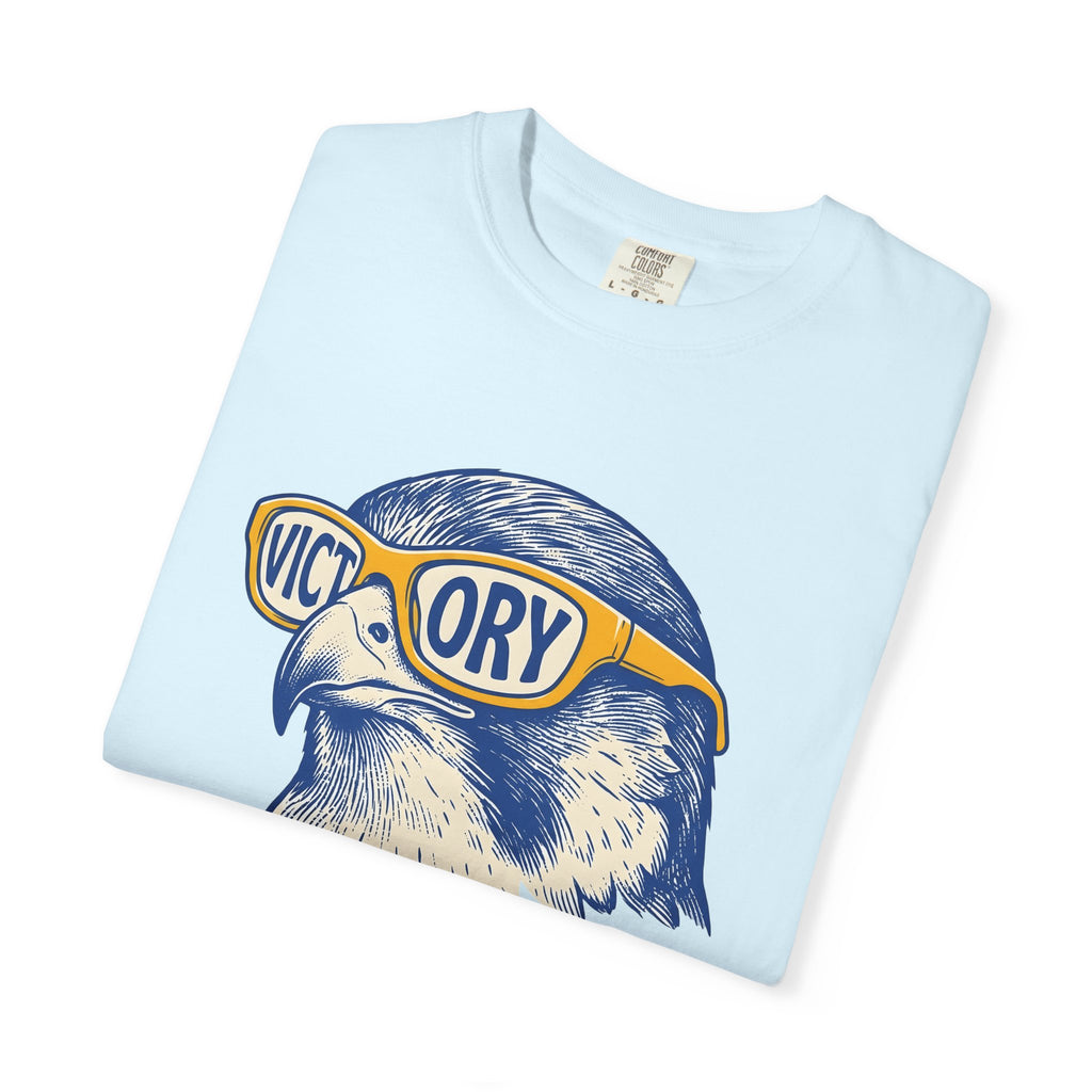 Eagle Shades Shirt Funny Wildlife Gift Women Retro Tee Sunglasses T-Shirt Humor Fan Vintage Tshirt Animal Graphic Sketch Eyewear Tshirt