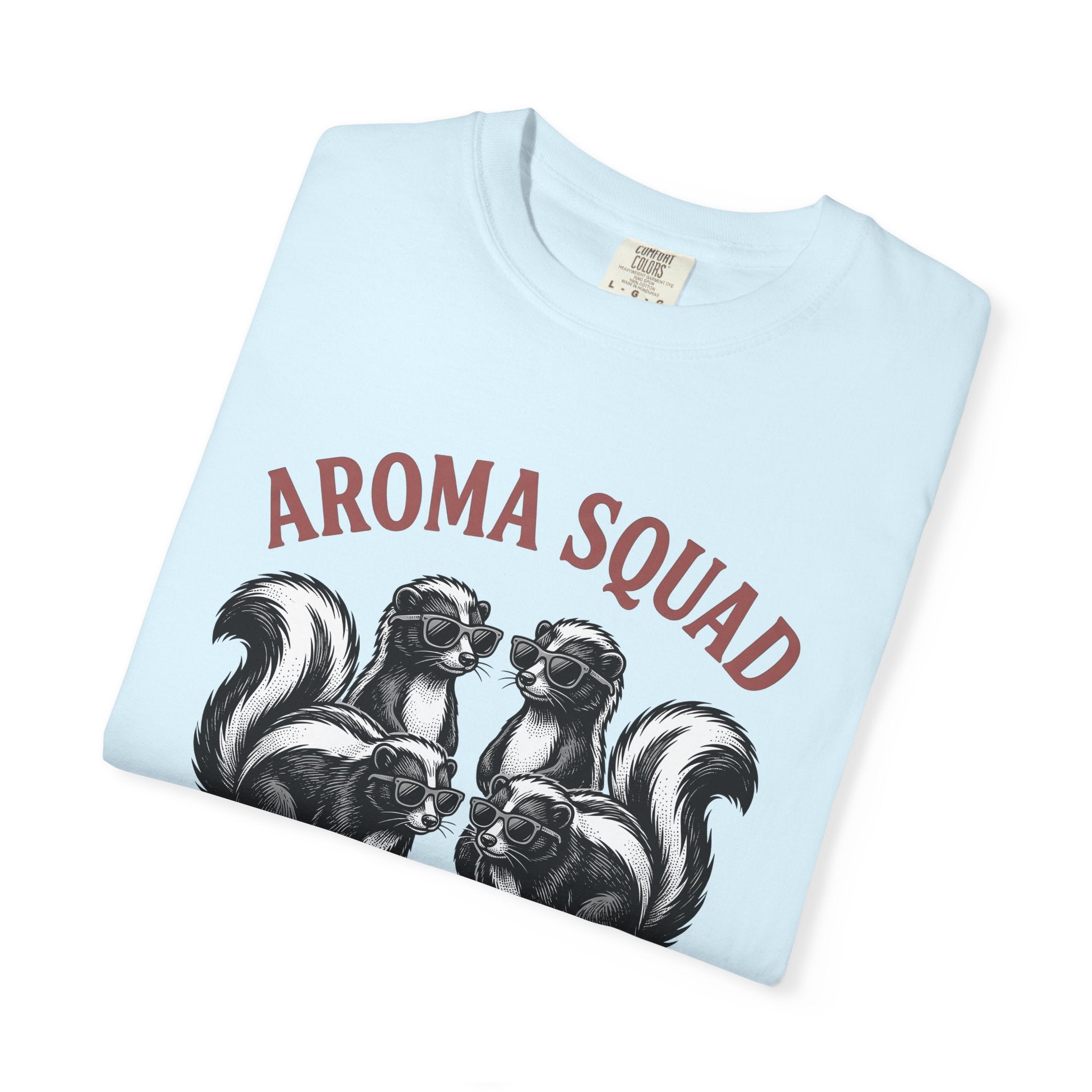 Skunk Squad Shirt Animals Satire Gift Women Antique Tee Skunk T-Shirt Creature Fan Vintage Tshirt Parody Graphic Line Art Glasses Tshirt