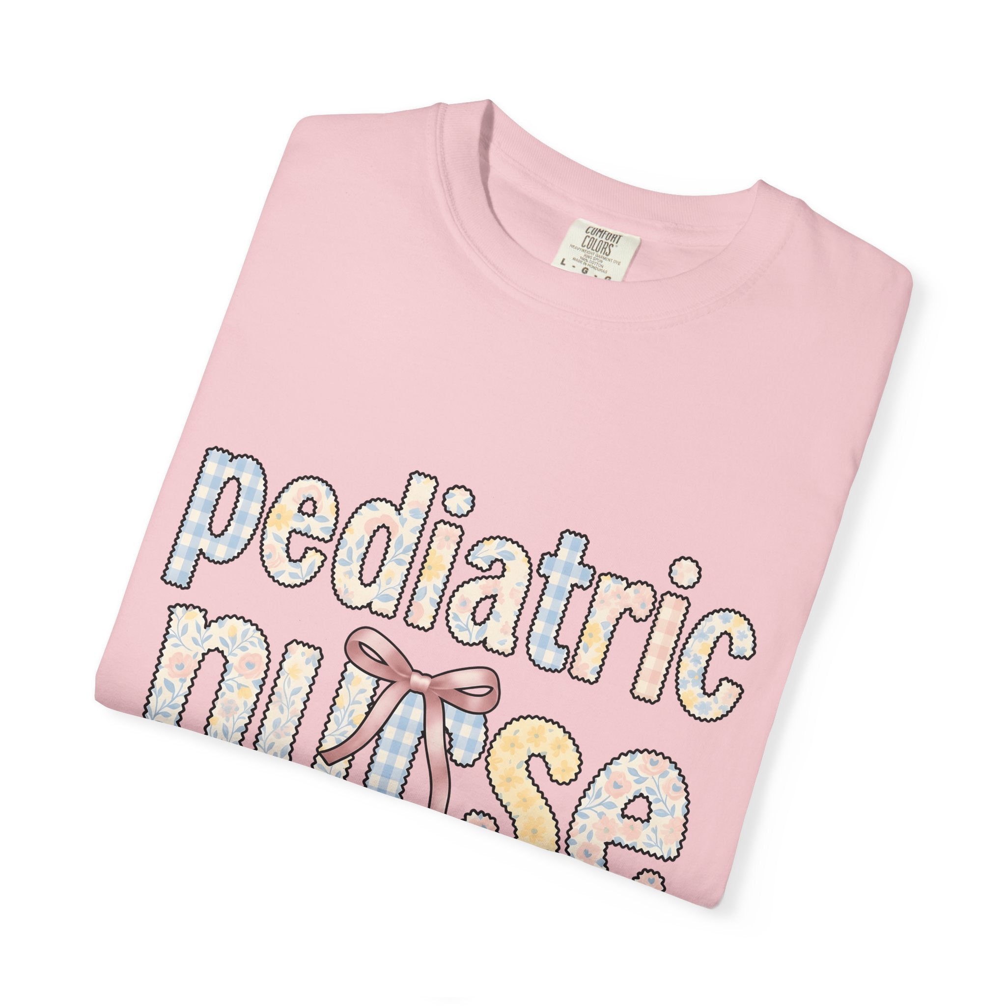Blossom Patch Lettering Shirt Nurse Petals Gift Women Muted Palette Tee Floral T-Shirt Healthcare Enthusiast Vintage Tshirt Floral Graphic