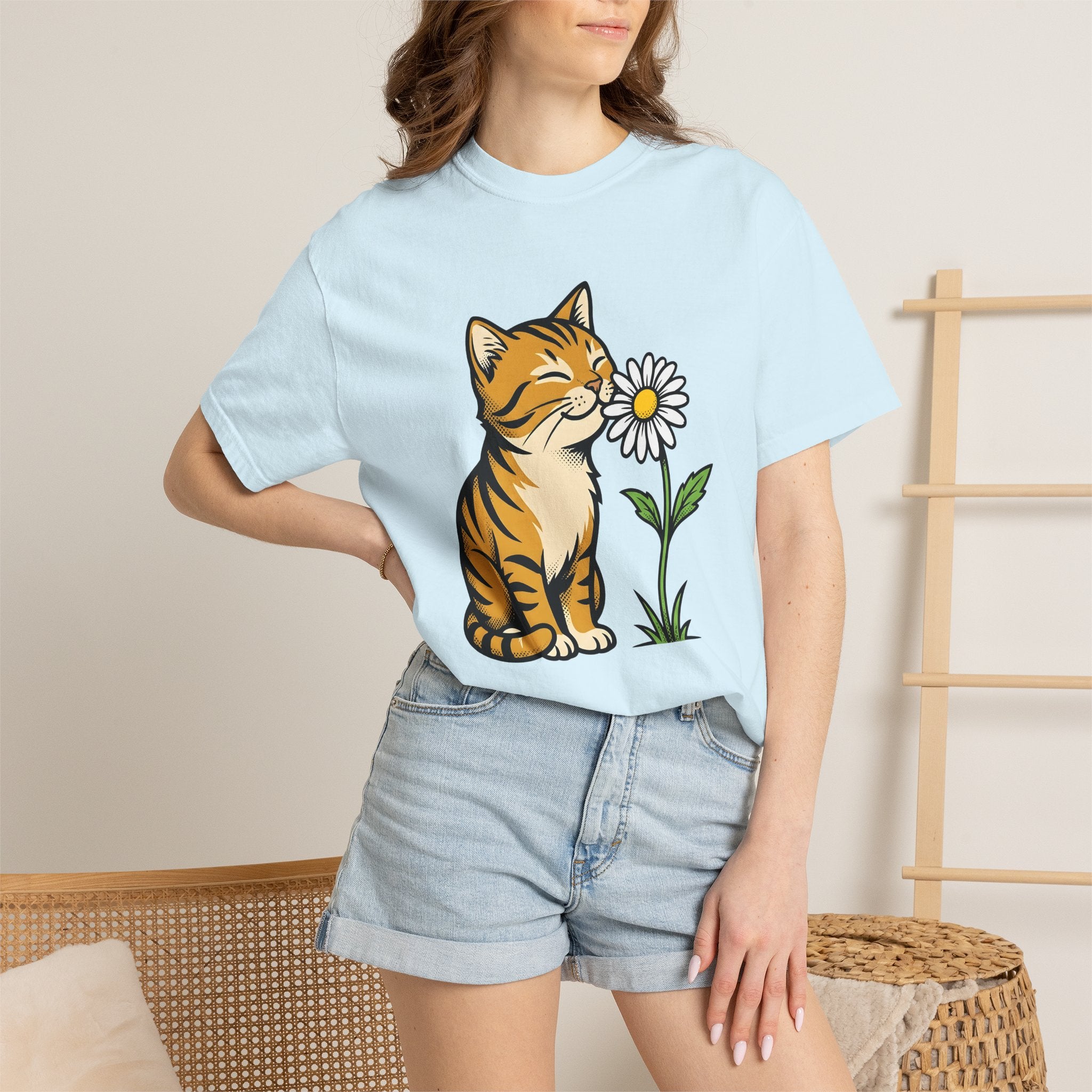 Tabby Cat Shirt Cat Floral Gift Women Cartoon Tee Kitty T-Shirt Cat Fan Feline Tshirt Botanical Graphic Vintage Daisy Flower Tshirt