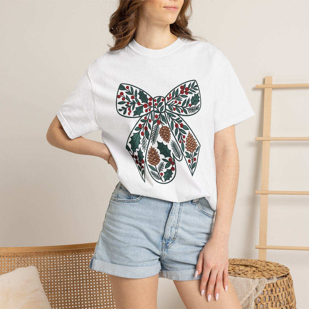 Christmas Bow Shirt Christmas Seasonal Gift Women Floral Tee Ribbon T-Shirt Xmas Fan Holiday Tshirt Winter Graphic Sketch Cone Tshirt