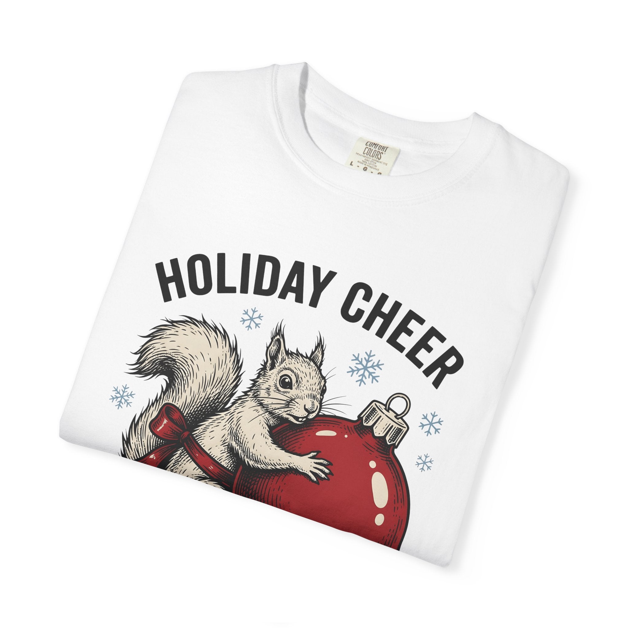 Squirrel Ornament Shirt Christmas Animals Gift Women Vintage Tee Ornament T-Shirt Christmas Fan Retro Tshirt Wildlife Graphic Hand Drawn