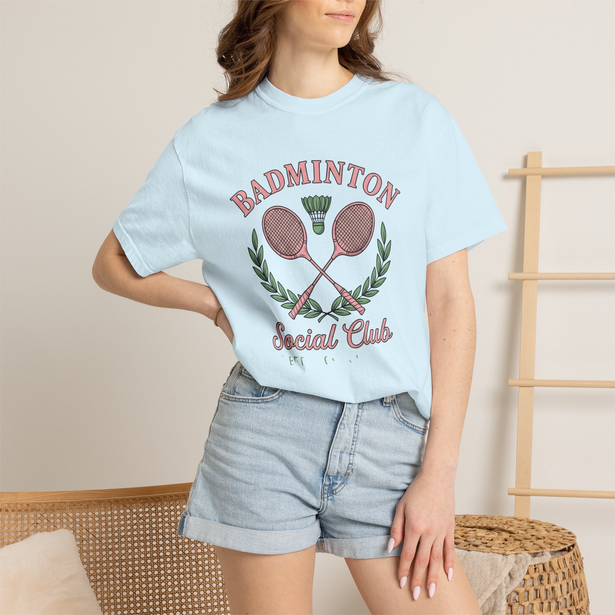 Badminton Racquets Shirt Badminton Association Gift Women Line Art Tee Racquet T-Shirt Badminton Enthusiast Drawing Design Cartoon Birdie