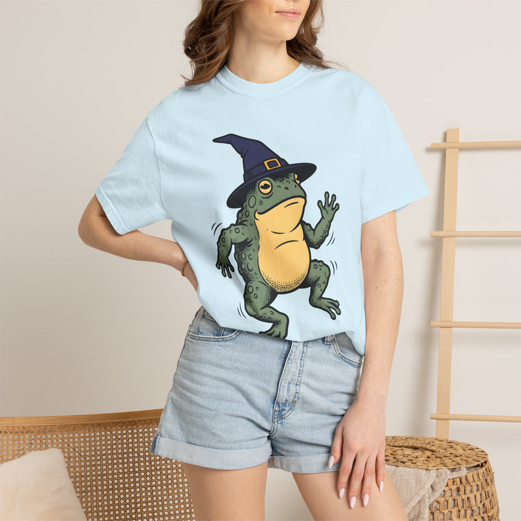 Amphibian Witch Hat Shirt Halloween Pet Gift Women Illustration Tee Toadstool T-Shirt Horror Fan Drawing Graphic Animal Design Sketch