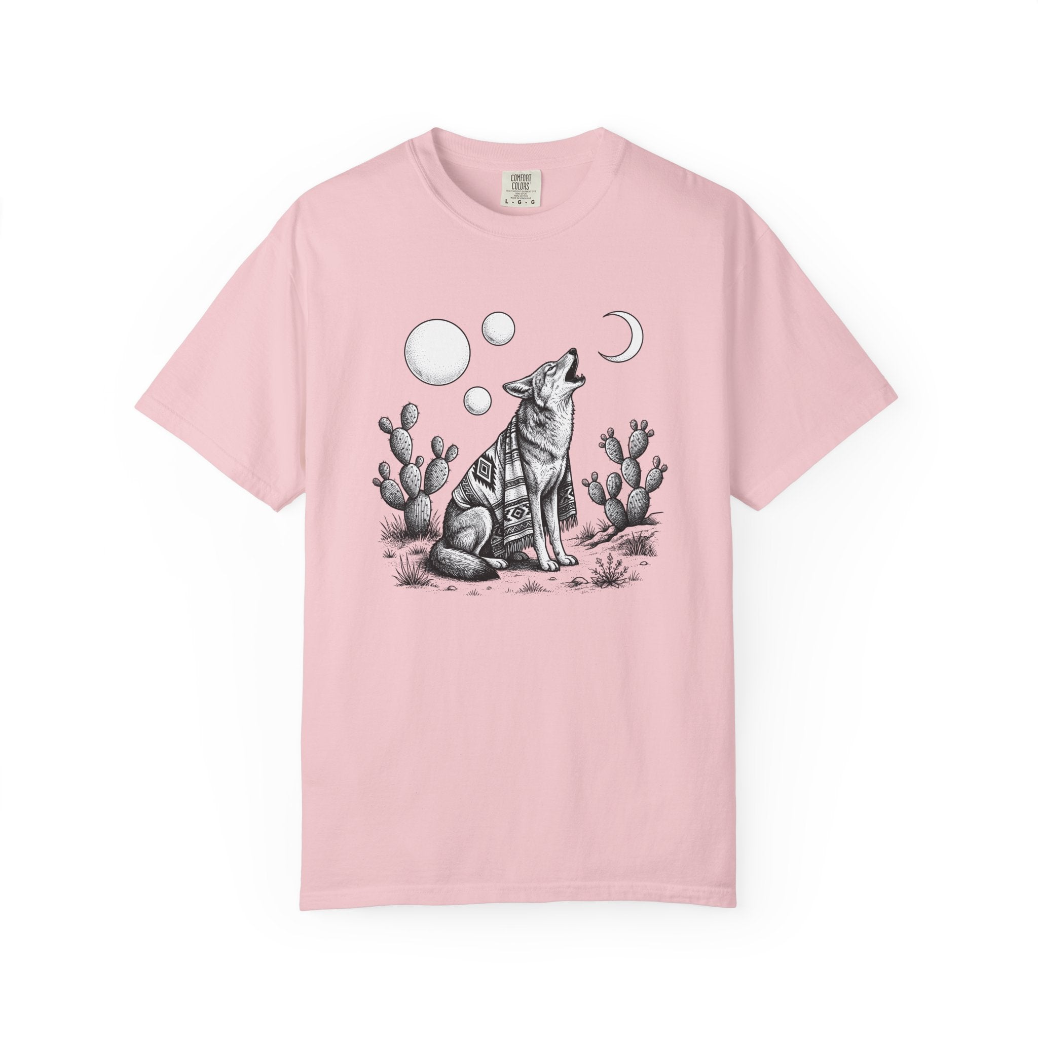 Coyote Graphic Shirt Boho Animal Gift Women Boho Tee Wolf T-Shirt Bohemian Fan Hippie Tshirt Wildlife Graphic Vintage Cactus Tshirt