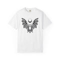 Bat Illustration Shirt Gothic Holiday Gift Women Dark Tee Flying Creature T-Shirt Goth Fan Grunge Tshirt Halloween Graphic Trippy Half Moon