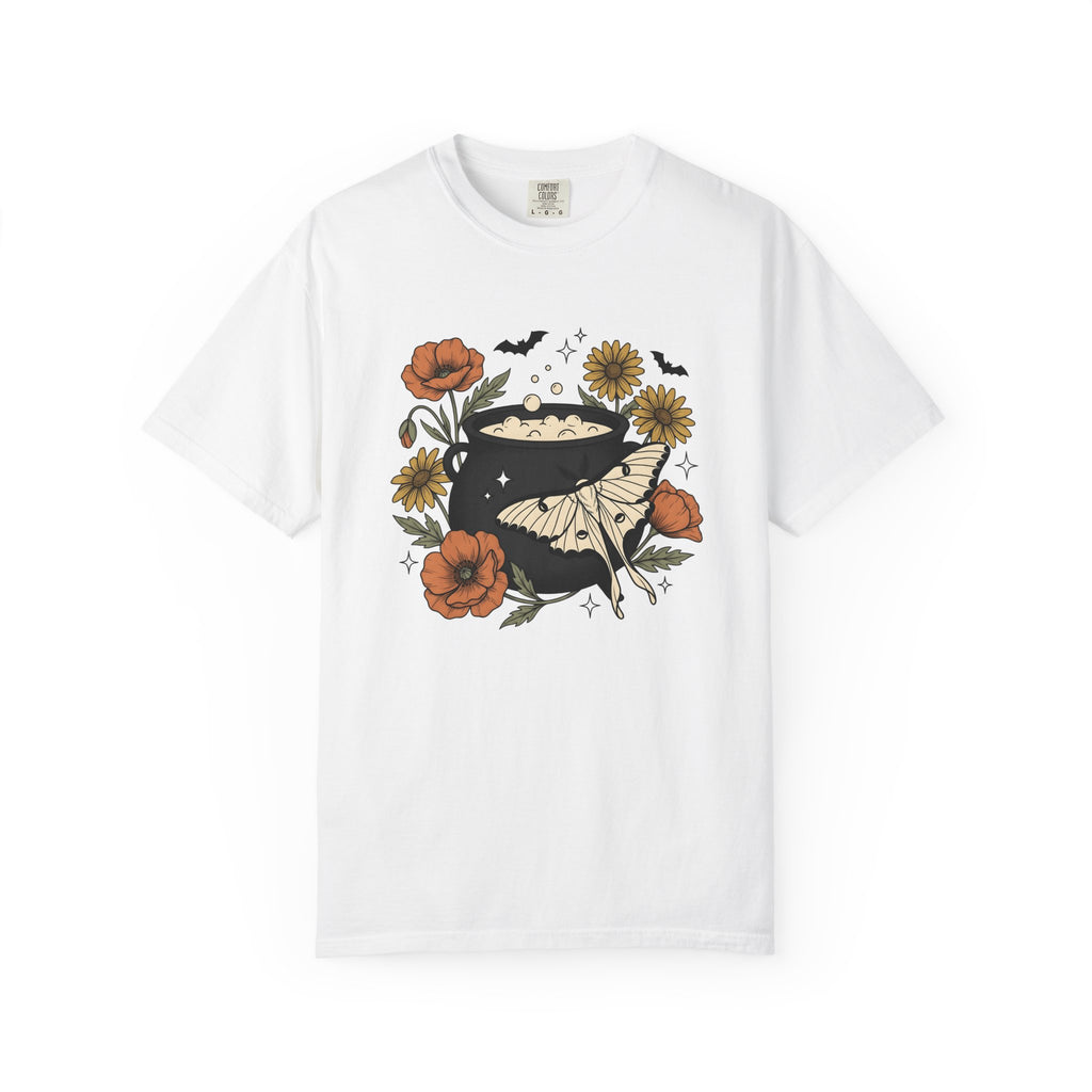 Magic Pot Shirt Halloween Sorcery Gift Women Bohemian Tee Cauldron T-Shirt Spooky Fan Witchcraft Tshirt Magic Graphic Retro Luna Butterfly