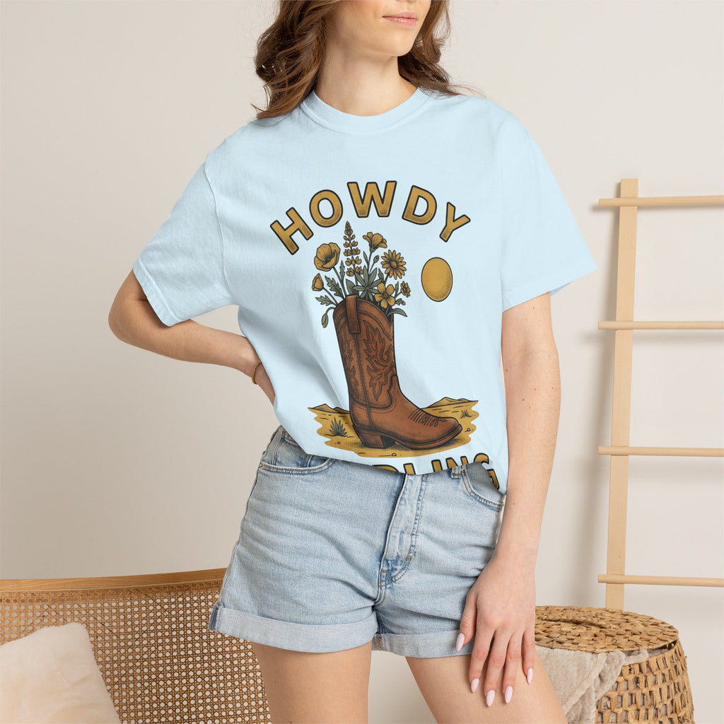 Riding Boot Shirt Cowgirl Farm Gift Women Antique Tee Riding Boots T-Shirt Rodeo Fan Vintage Tshirt Ranch Graphic Doodle Wild Blooms Tshirt