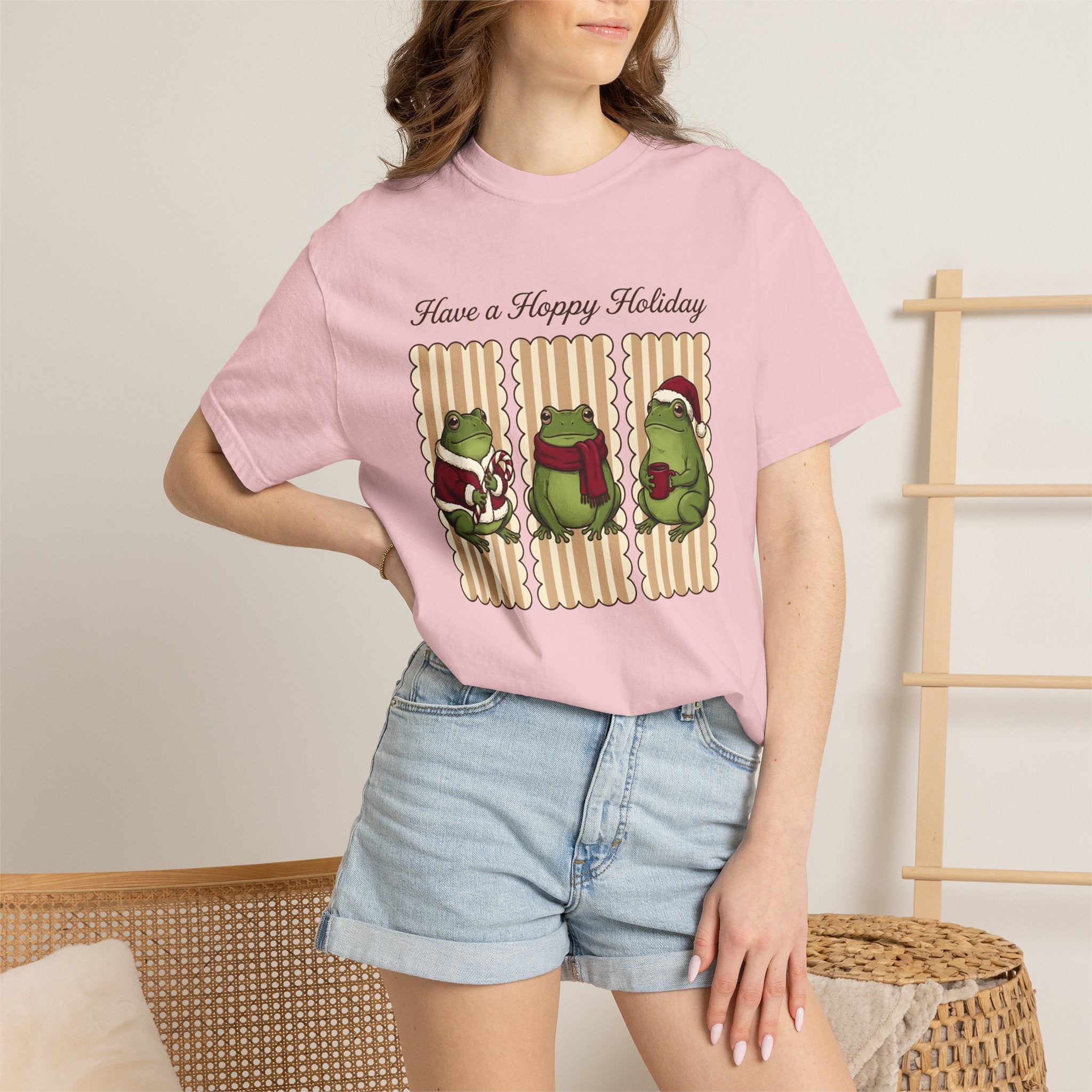 Frog Xmas Illustration Shirt Christmas Pets Gift Women Funny Tee Toad T-Shirt Xmas Fan Humorous Tshirt Animal Graphic Cartoon Santa Cap