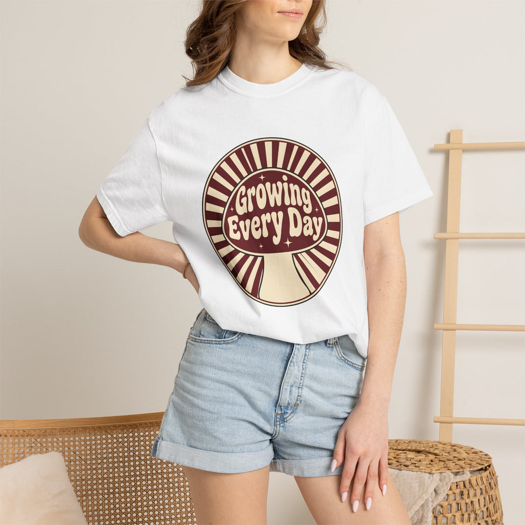 Fungi Illustration Shirt Mushroom Vintage Gift Women Classic Tee Spore T-Shirt Fungus Fan Mycology Tshirt Retro Graphic Antique Glitter