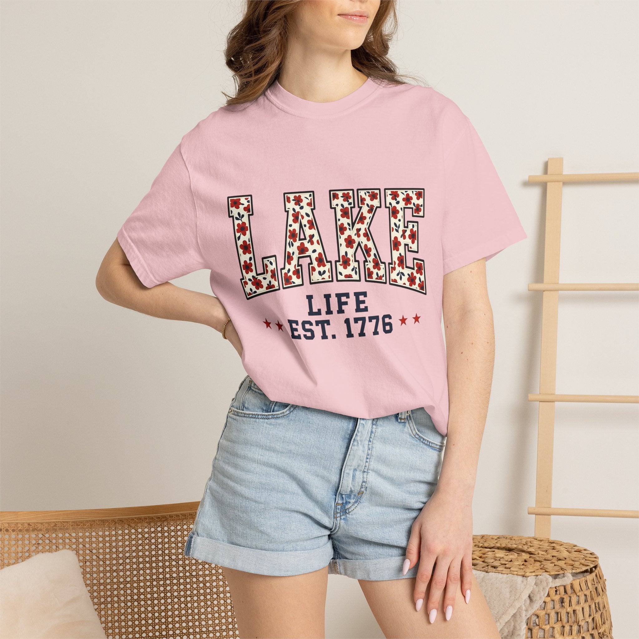 Blossom Varsity Text Shirt America/4th Of July Outdoors Gift Women Collegiate Font Tee Varsity T-Shirt Patriot Fan Typography Tshirt Nature