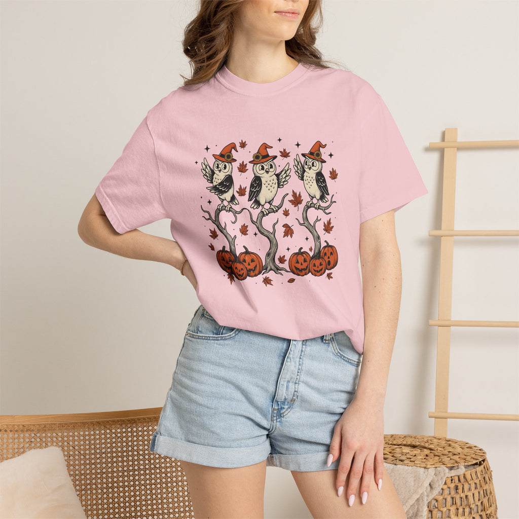 Owl Sorcerer Hat Shirt Halloween Foliage Gift Women Old School Tee Witch Hat T-Shirt Spooky Fan Vintage Tshirt Greenery Graphic Line Art