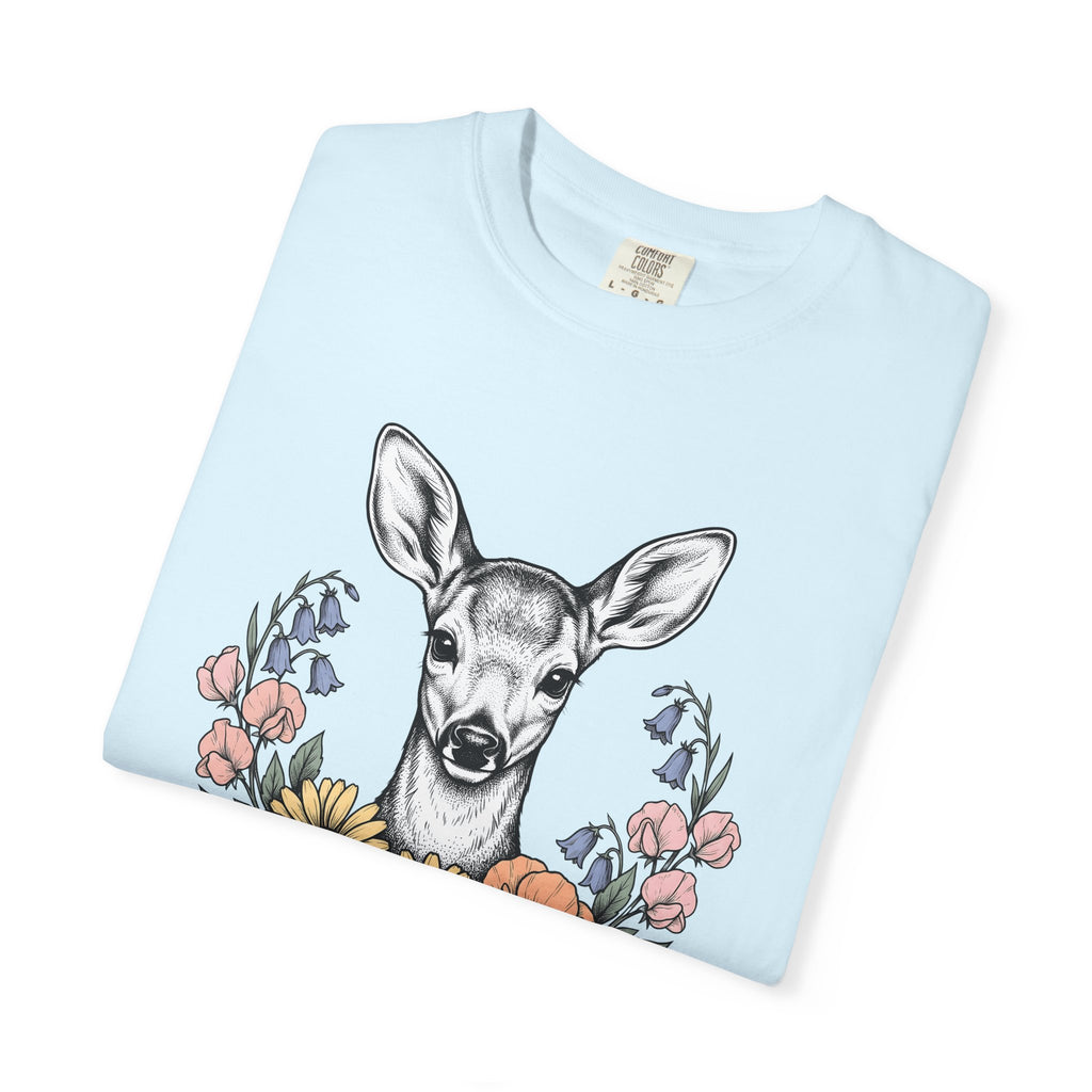 Deer Floral Shirt Animals Nature Gift Women Botanical Tee Fawn T-Shirt Wildlife Fan Botanical Illustration Environmental Graphic Vintage