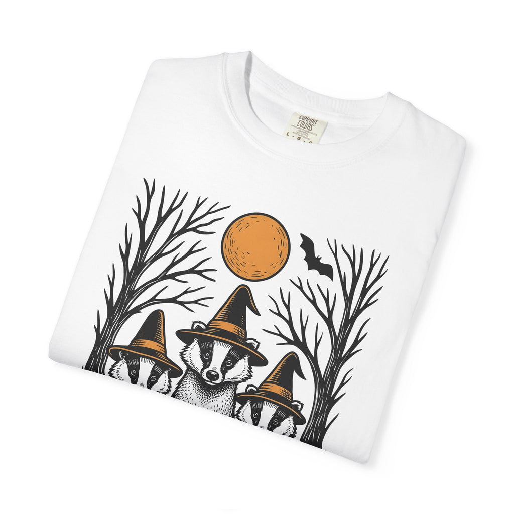 Badger Mage Shirt Halloween Pets Gift Women Dark Tee Badger T-Shirt Horror Fan Gothic Tshirt Animal Graphic Sketch Mystical Sphere Tshirt