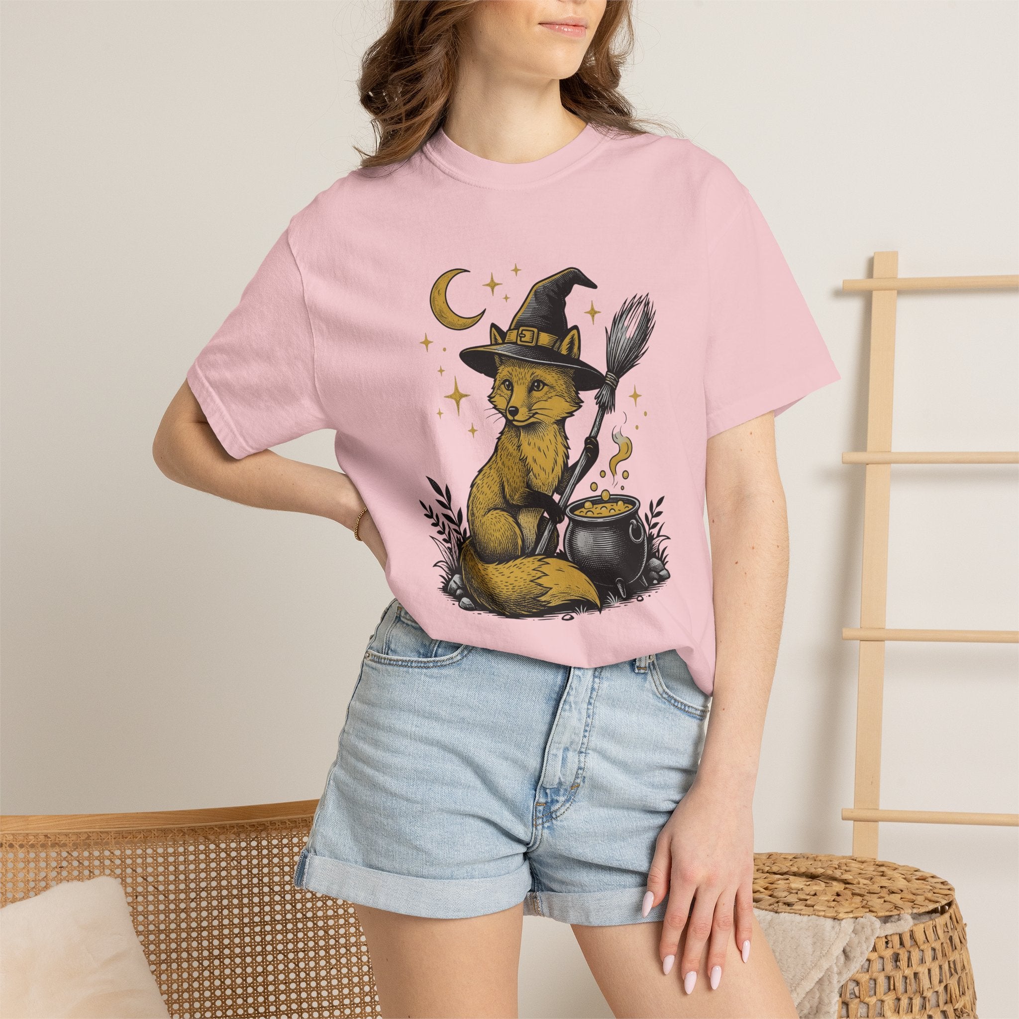 Magic Fox Shirt Halloween Creature Gift Women Retro Tee Fox T-Shirt Horror Fan Kitschy Tshirt Monster Graphic Sketch Pot Tshirt