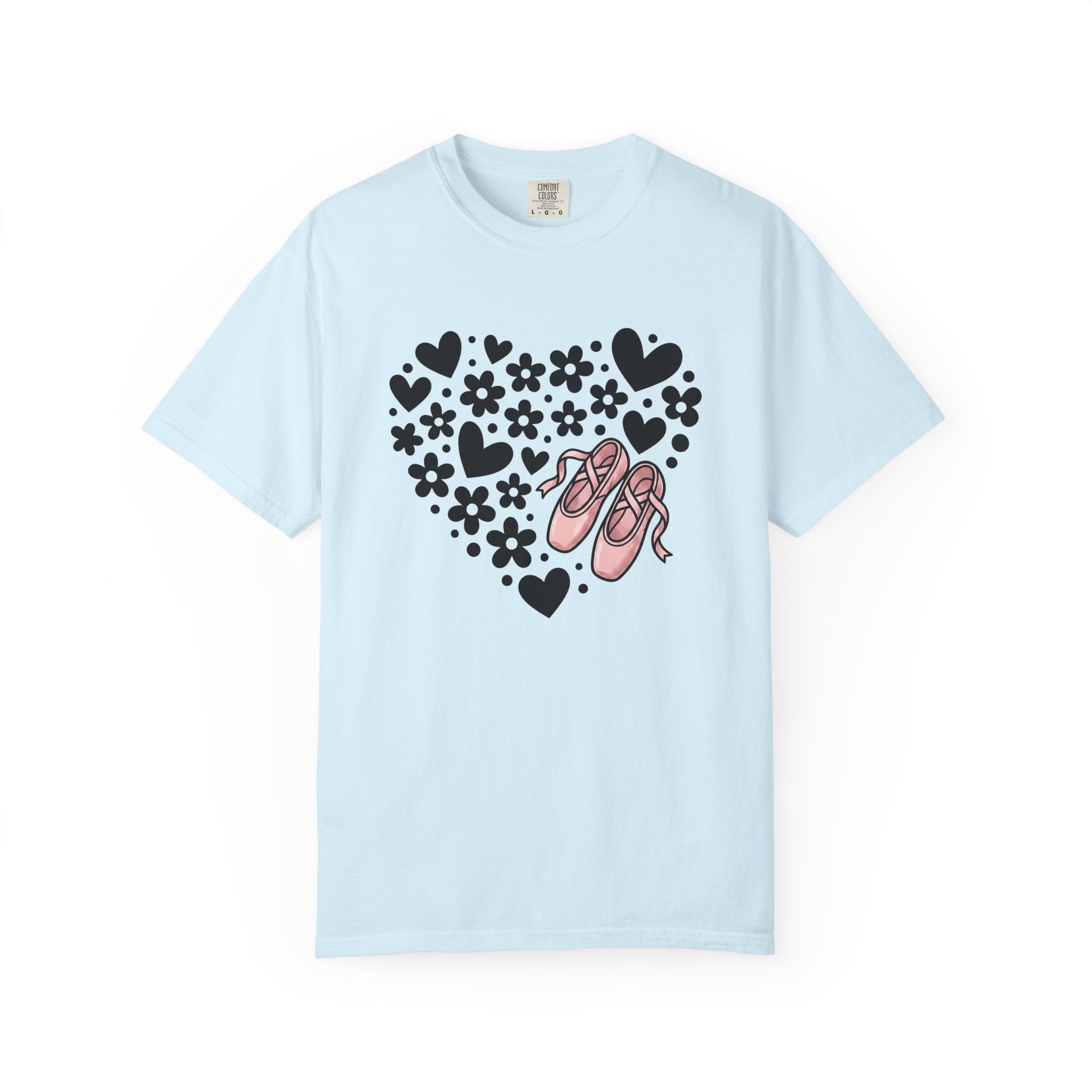Ballet Shoes Shirt Moms Dance Gift Women Cute Tee Pointe Shoes T-Shirt Mother Enthusiast Adorable Tshirt Dancing Graphic Hand Drawn Heart