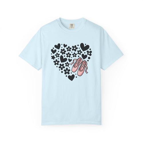 Ballet Shoes Shirt Moms Dance Gift Women Cute Tee Pointe Shoes T-Shirt Mother Enthusiast Adorable Tshirt Dancing Graphic Hand Drawn Heart