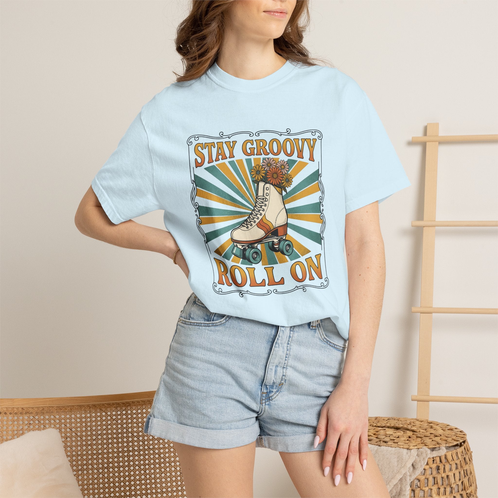 Roller Skate Shoes Shirt Boho Chic 70s Gift Women Line Art Tee Roller Skates T-Shirt Bohemian Fan Illustrative Tshirt Retro Design Graphic