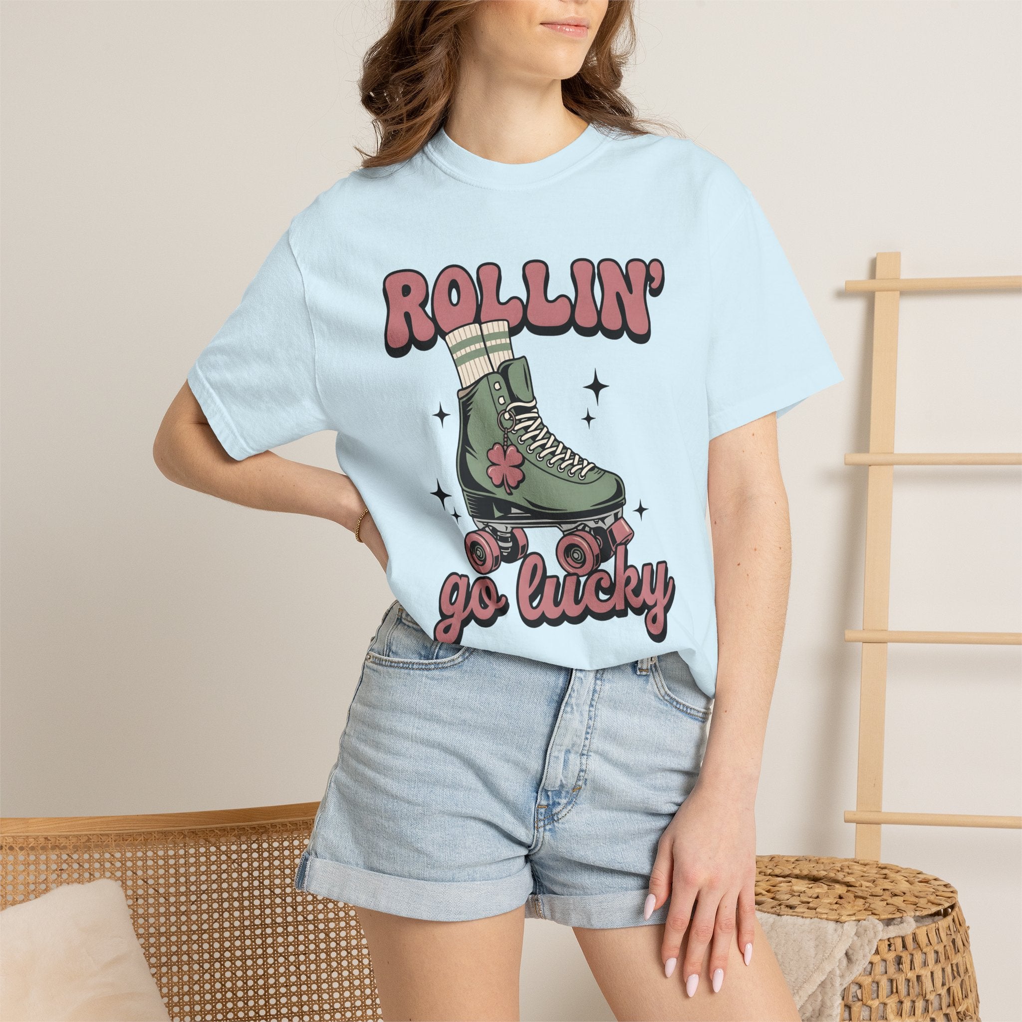 Roller Skate Shirt St Patrick's Day Roller Skates Gift Women Retro Tee Skateboard T-Shirt Patrick's Day Enthusiast Retro Tshirt Skating