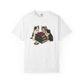 Kitten Stack Shirt Cat Bookworm Gift Women Hand Drawn Tee Kitten Pile T-Shirt Cat Fan Illustrated Design Book Graphic Vintage Books Tshirt