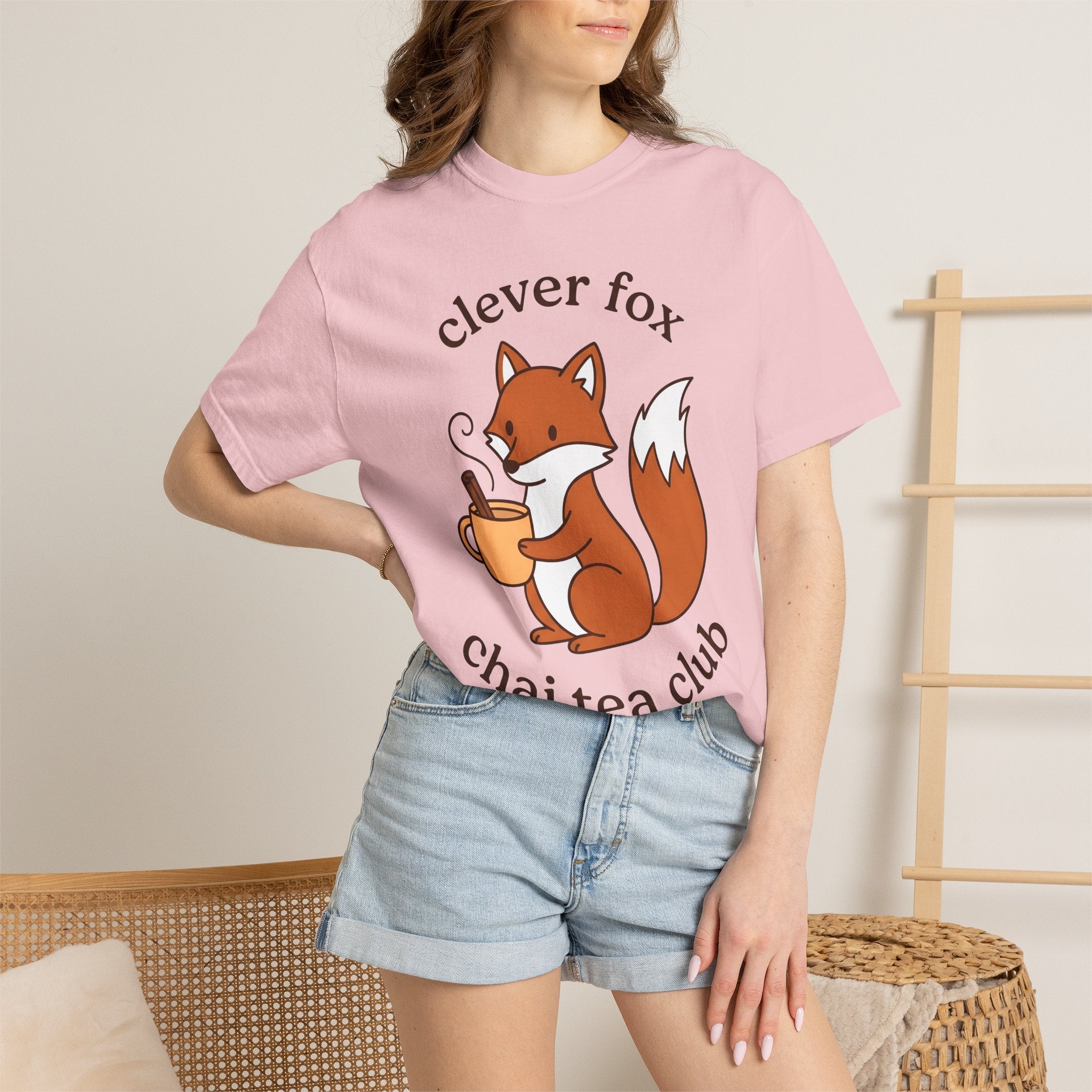 Fox Tea Mug Shirt Coffee Critter Gift Women Kawaii Tee Mug T-Shirt Coffee Fan Animal Graphic Tshirt Sleek Cinnamon Tshirt