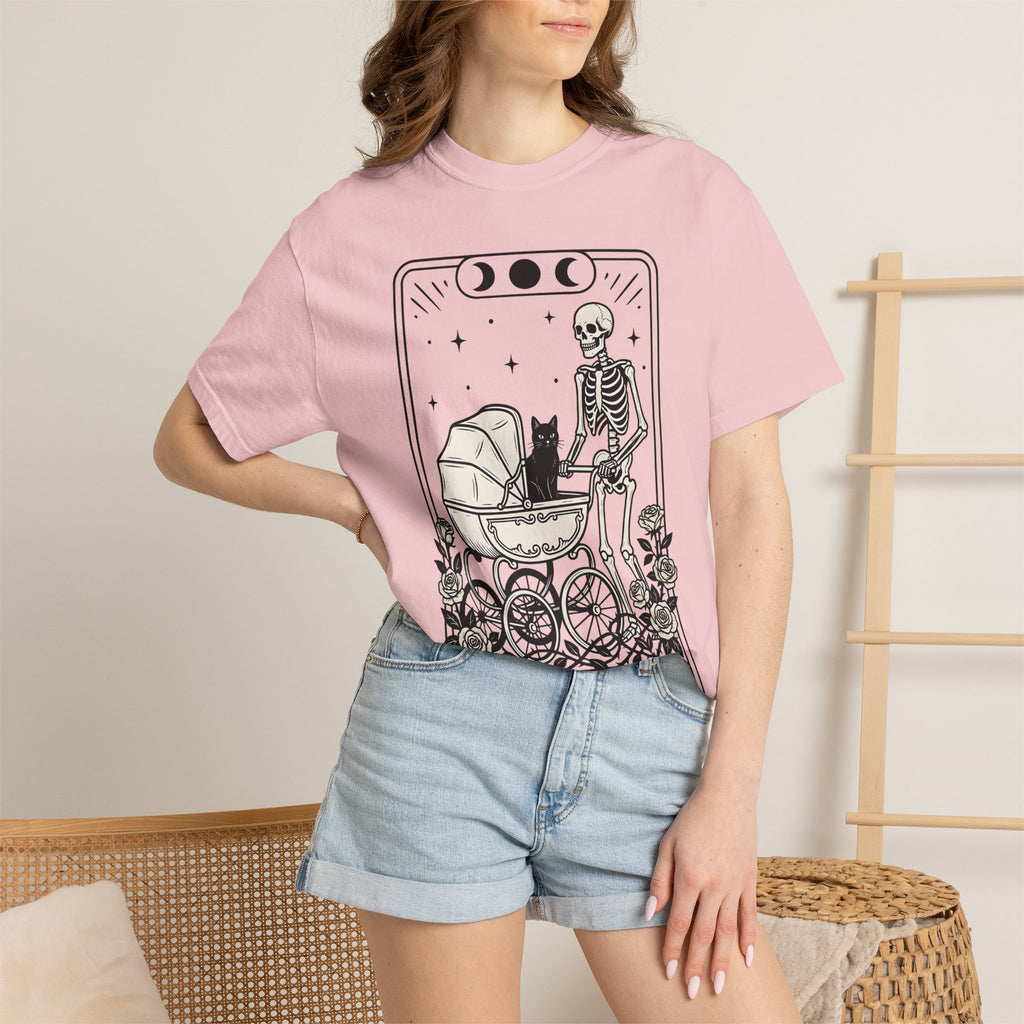 Skeleton Kitten Tarot Shirt Cat Gift Women Eerie Tee Occult T-Shirt Cat Fan Spiritual Tshirt Mystic Graphic Old School Rose Flower Tshirt