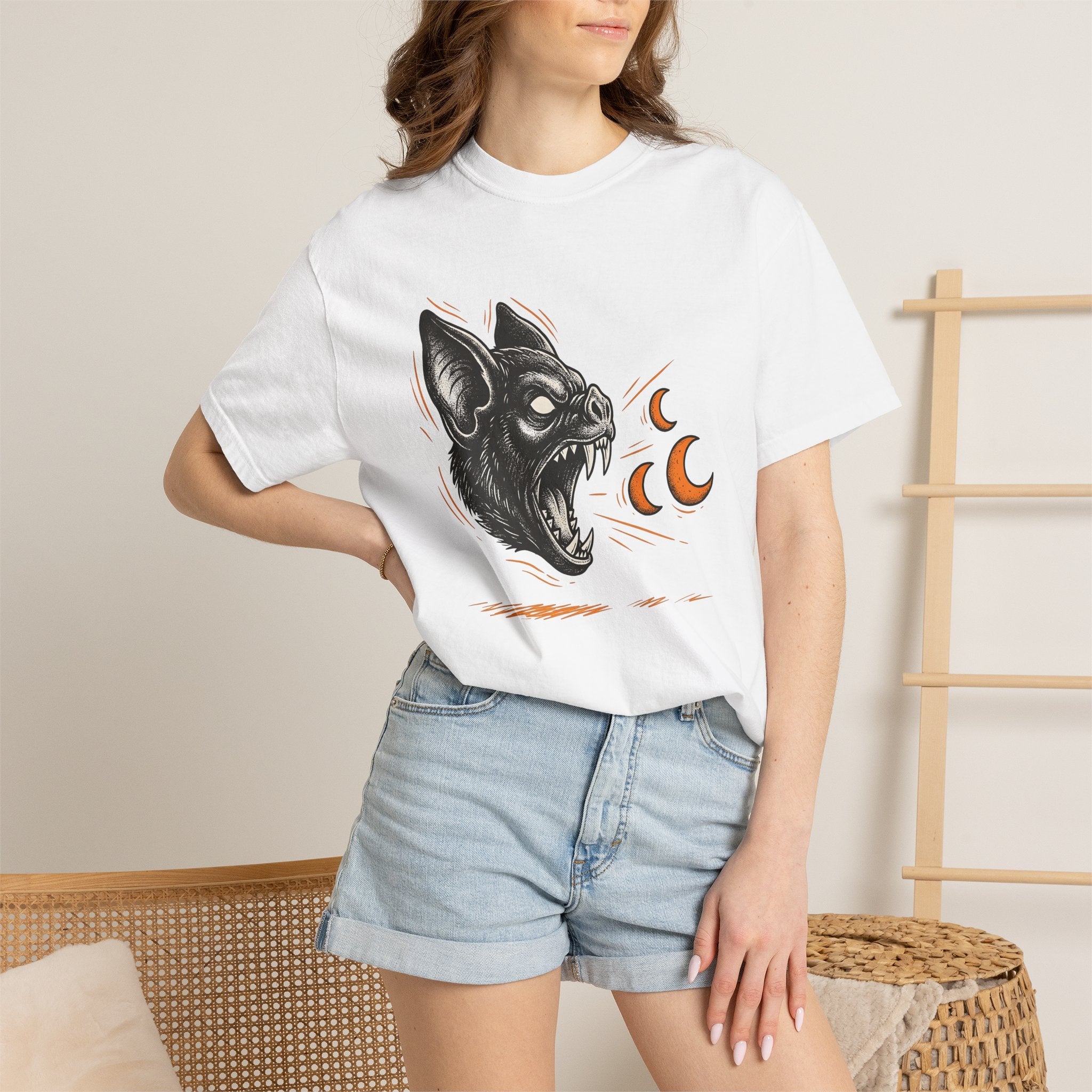 Bat Head Shirt Halloween Gothic Gift Women Tattoo Tee Bat T-Shirt Horror Fan Batwing Tshirt Dark Graphic Vintage Crescent Moon Tshirt