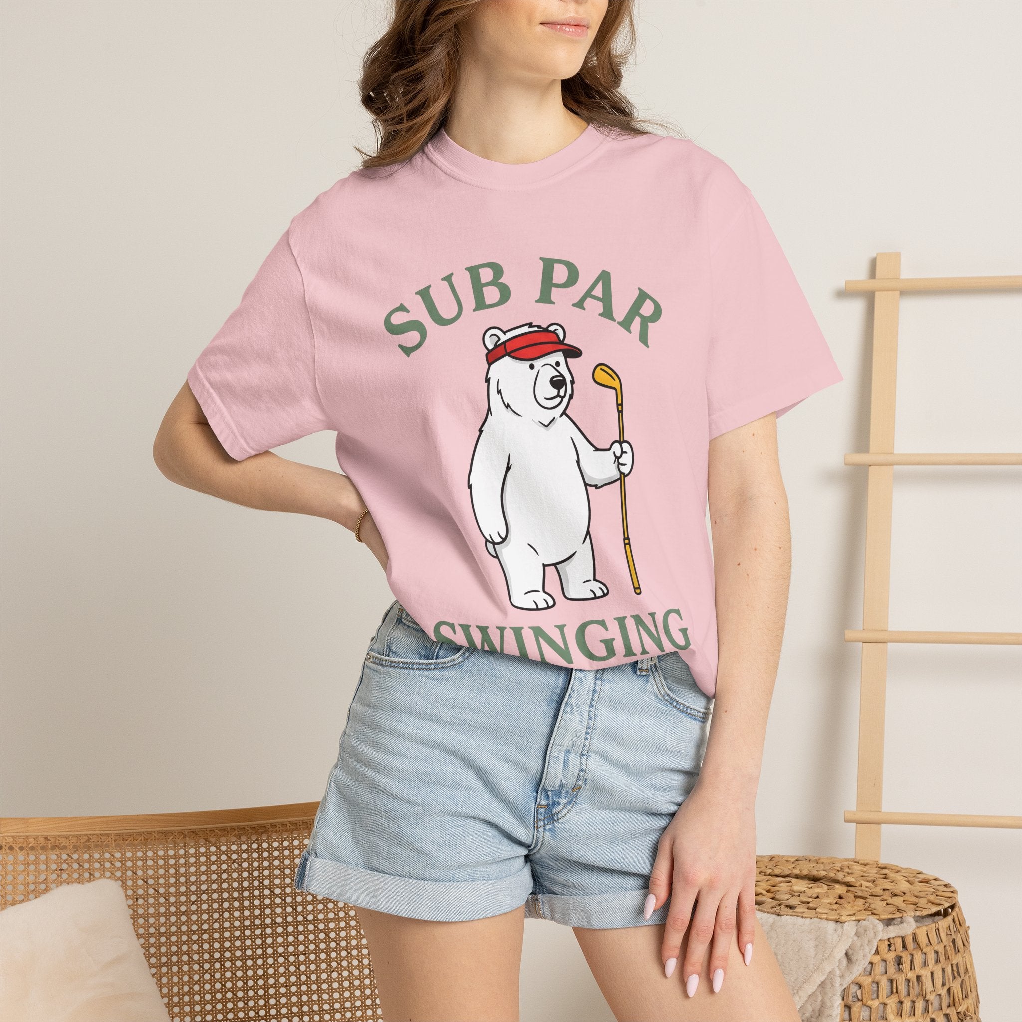 Bear Golf Shirt Golf Humor Gift Women Cartoon Tee Teddy T-Shirt Golfer Fan Cartoony Tshirt Funny Graphic Minimalist Visor Tshirt