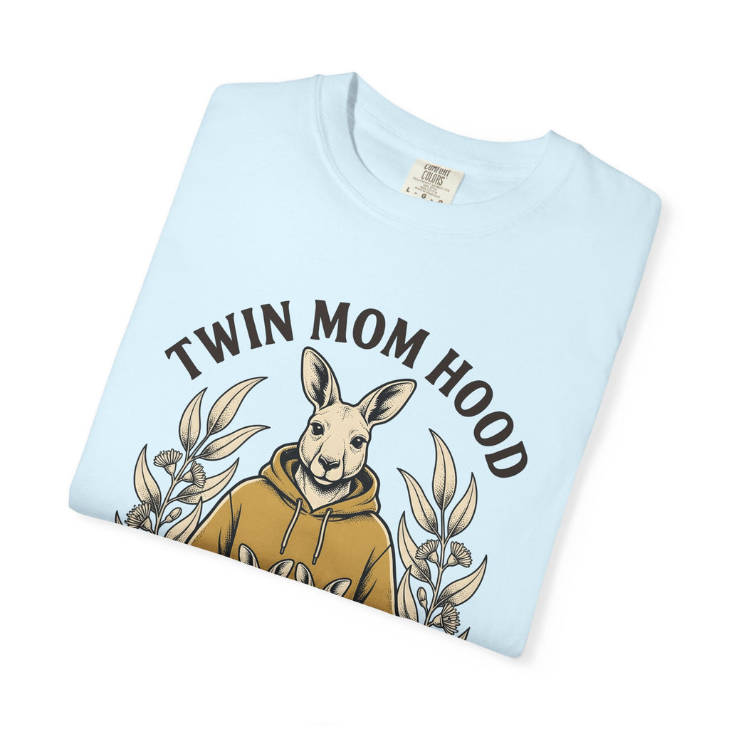 Kangaroo Hoodie Shirt Mom Animal Gift Women Vintage Tee Kangaroo T-Shirt Mother Fan Retro Tshirt Wildlife Graphic Hand Drawn Floral Tshirt