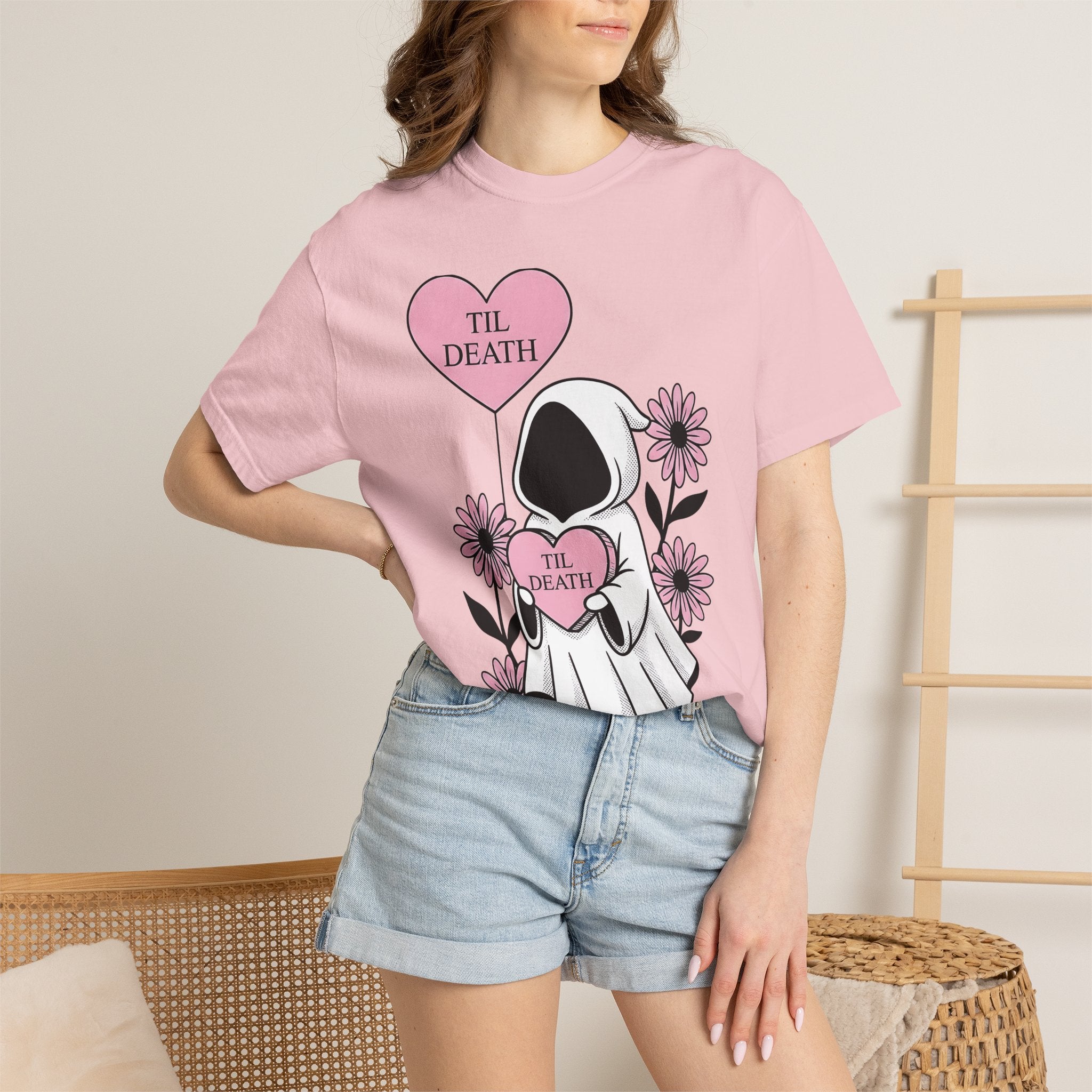 Skull Grim Shirt Halloween Macabre Gift Women Line Art Tee Skeleton T-Shirt Horror Fan Dark Art Tshirt Gothic Graphic Sketch Blooms Tshirt