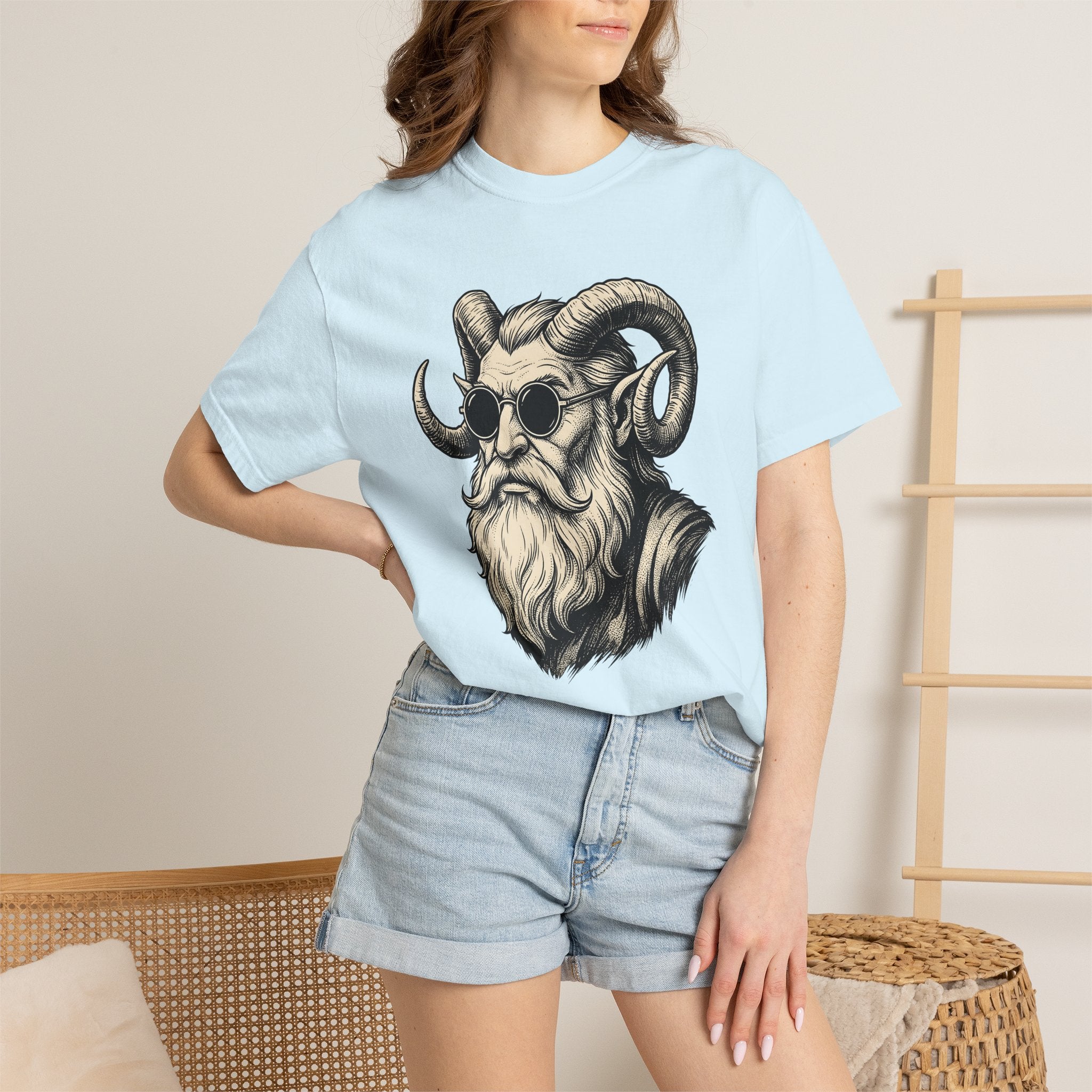 Krampus Head Shirt Christmas Gothic Gift Women Tattoo Tee Krampus T-Shirt Xmas Fan Traditional Tshirt Dark Graphic Vintage Sunglasses Tshirt