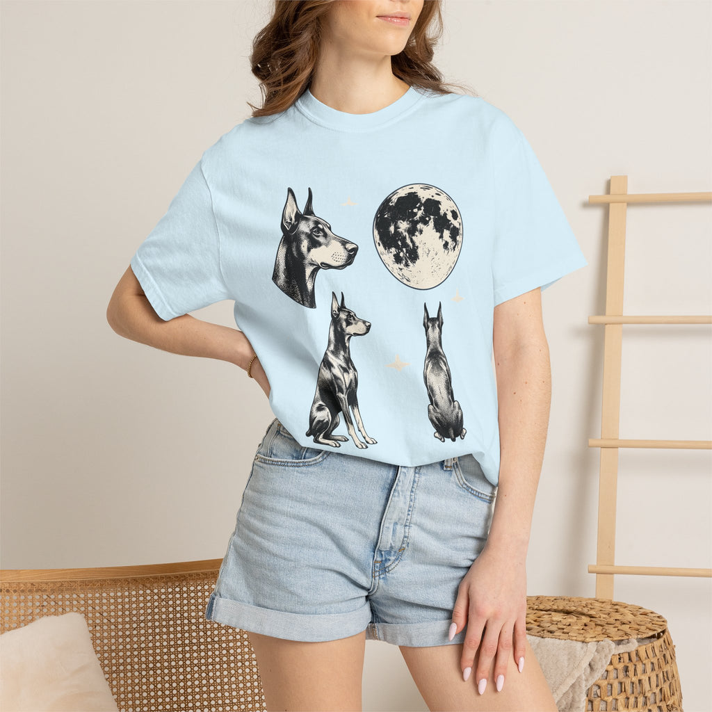 Doberman Canine Shirt Dog Zodiac Gift Women Classic Tee Dobermann T-Shirt Dog Fan Vintage Tshirt Astrology Graphic Doodle Full Moon Tshirt