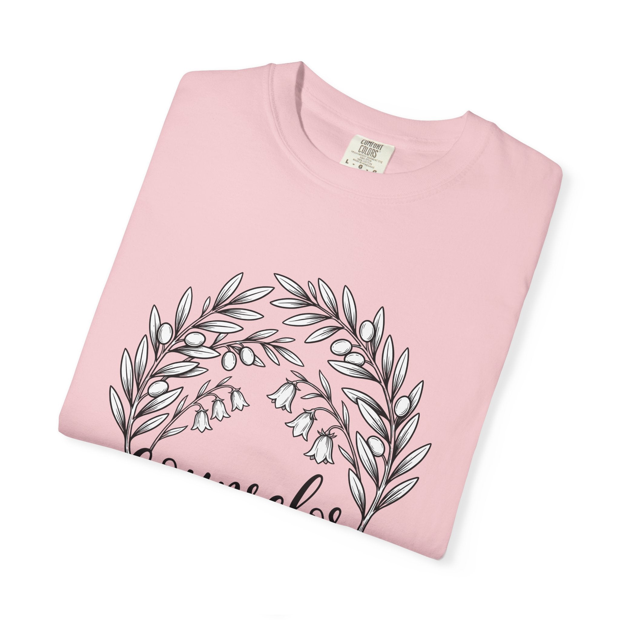 Botanical Wreath Shirt Counselor Floral Gift Women Hand Drawn Tee Wreath T-Shirt Therapist Enthusiast Illustrated Tshirt Floral Graphic
