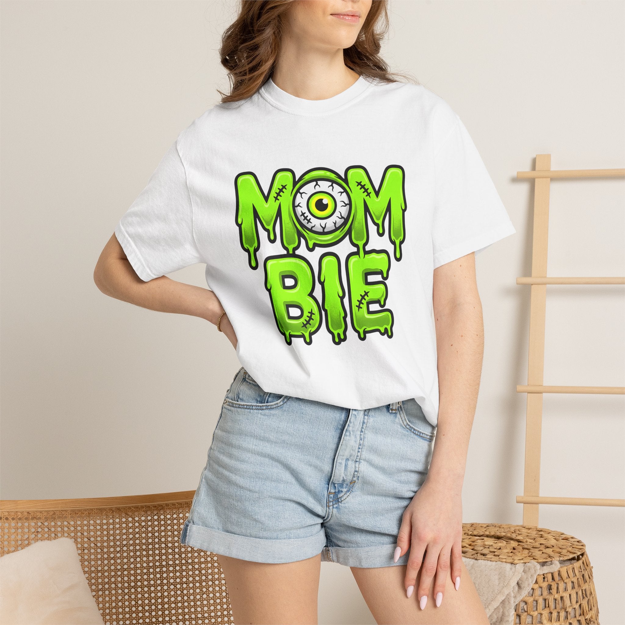 Undead Illustration Shirt Moms Fall Gift Women Comic Tee Zombie T-Shirt Mom Fan Cartoon Tshirt Autumn Graphic Thick Lines Eye Tshirt