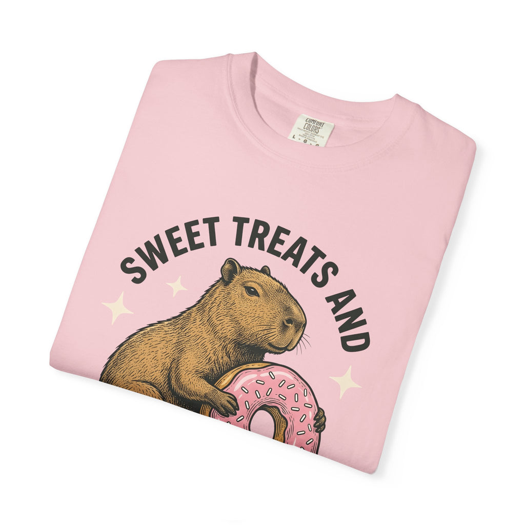 Capybara Bagel Shirt Funny Critters Gift Women Classic Tee Rodent T-Shirt Humor Fan Vintage Tshirt Animal Graphic Doodle Twinkles Tshirt