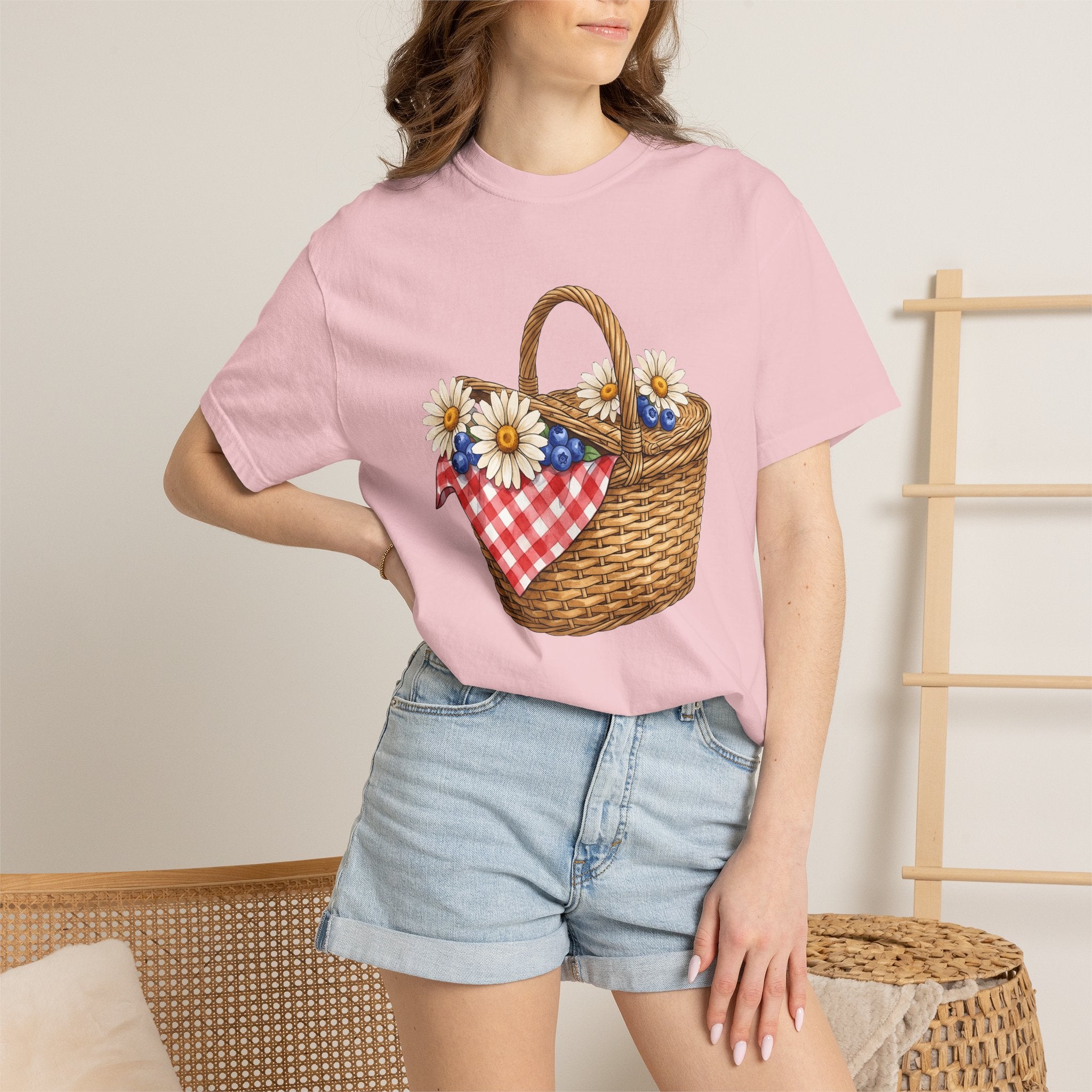 Picnic Basket Shirt 4th Of July Holiday Gift Women Sketch Tee Hamper T-Shirt Fireworks Fan Drawing Graphic Vintage Daisy Petals Tshirt