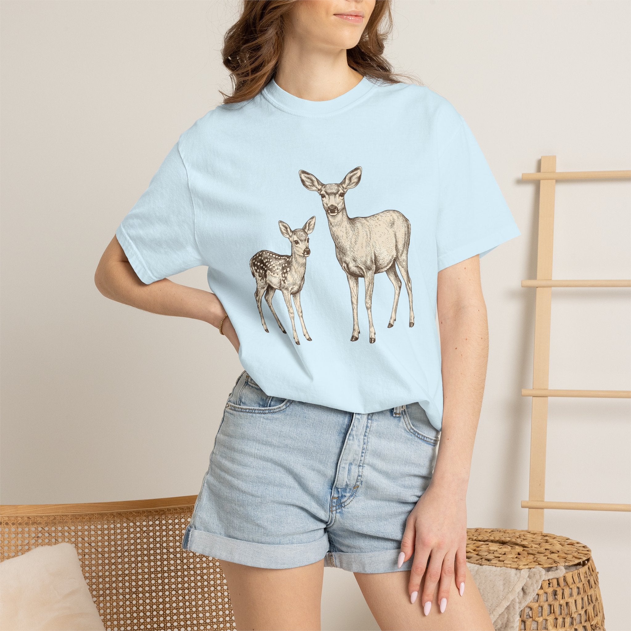 Deer Duo Shirt Cowgirl Animal Gift Women Rustic Tee Fawns T-Shirt Cowboy Fan Wildlife Graphic Tshirt Vintage Woodland Tshirt