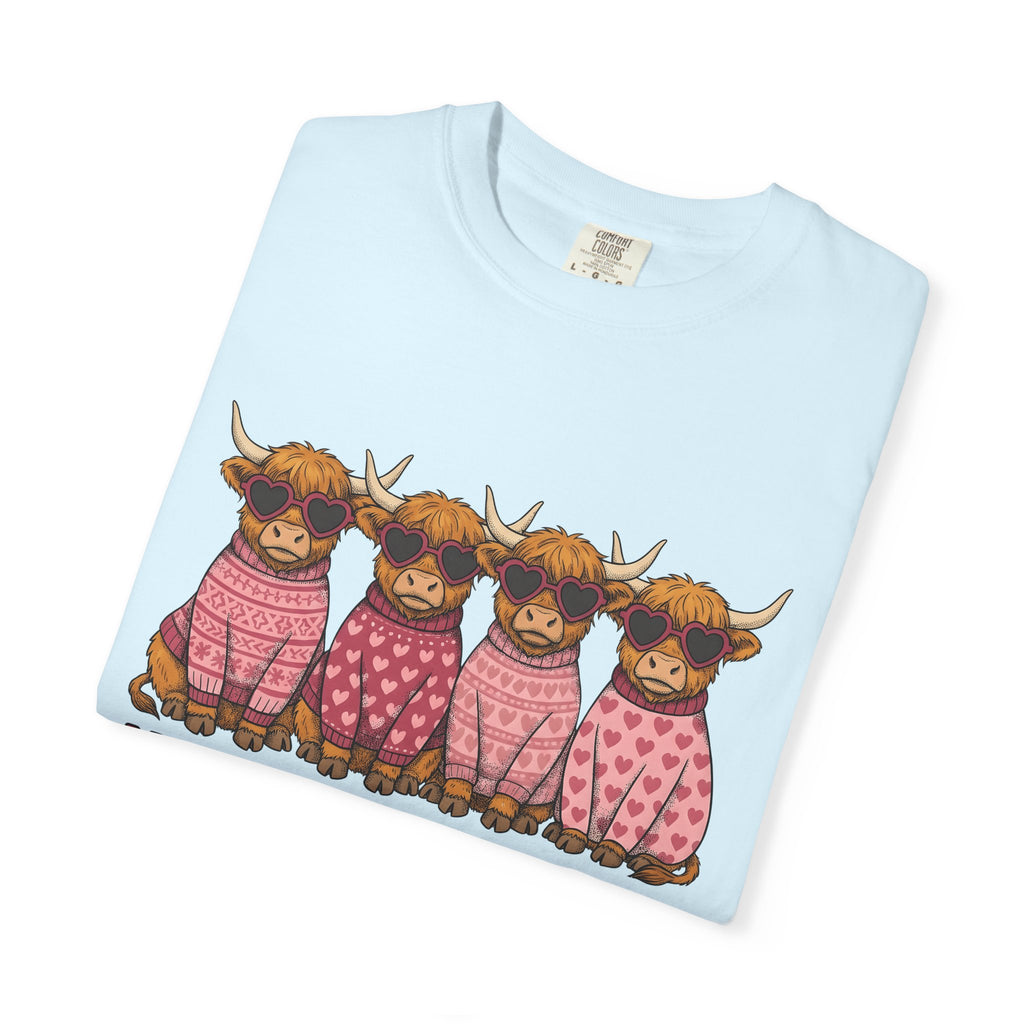 Highland Cattle Shirt St. Valentine's Day Pets Gift Women Cartoon Style Tee Cow T-Shirt Valentine Fan Cartoony Tshirt Animal Graphic