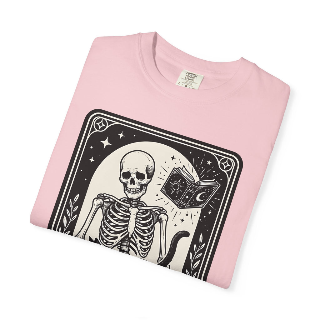 Black Cat Bones Shirt Cat Occult Gift Women Divination Card Tee Cat Skeleton T-Shirt Cat Fan Tarot Card Tshirt Mystic Graphic Hand Drawn