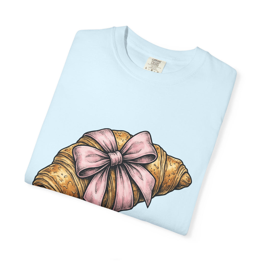 Croissant Shirt Desserts Confectionery Gift Women Line Art Tee Pastry T-Shirt Dessert Fan Minimalist Tshirt Sweet Illustration Cartoon