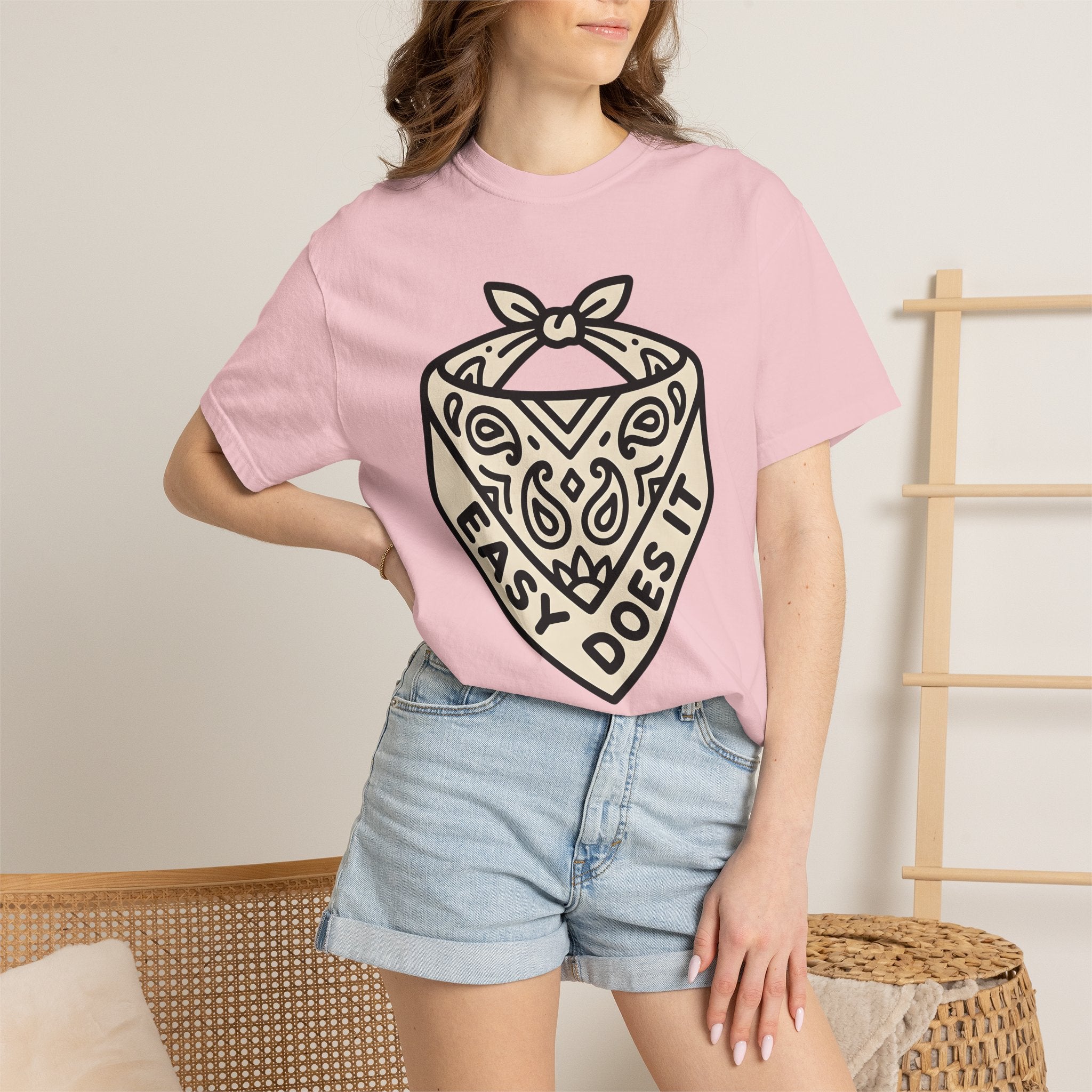 Bandana Graphic Shirt Cowgirl Rodeo Gift Women Western Tee Bandana T-Shirt Cowgirl Fan Western Art Tshirt Rodeo Graphic Minimalist Paisley