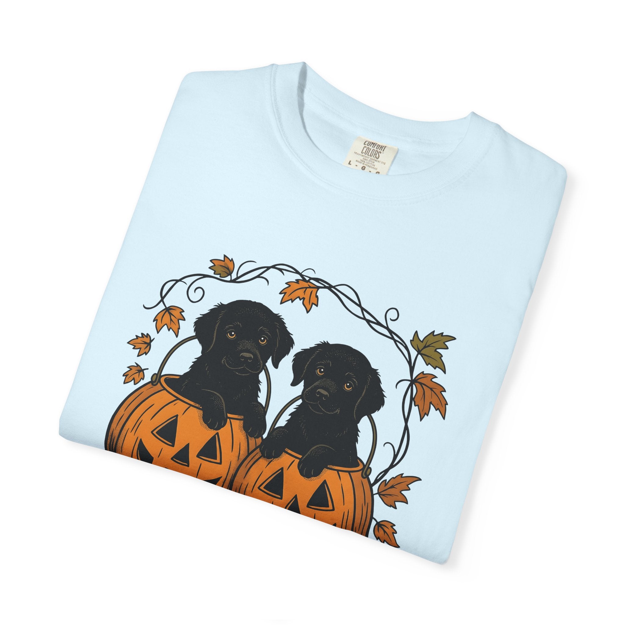 Black Labrador Puppies Shirt Halloween Pet Owner Gift Women Retro Tee Puppy T-Shirt Halloween Fan Dog Graphic Labrador Sketch Carved Pumpkin