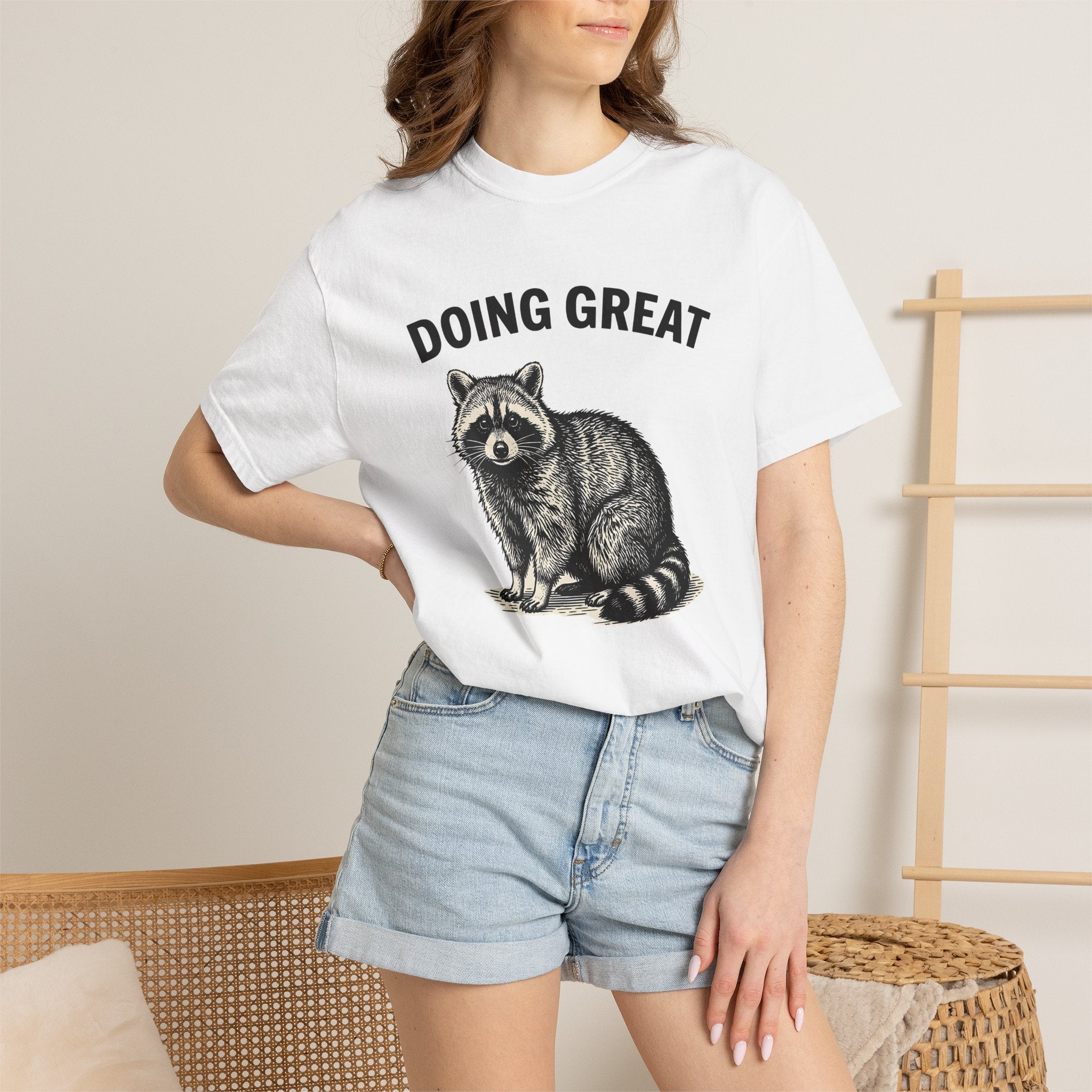 Raccoon Art Shirt Funny Nature Gift Women Line Art Tee Raccoon T-Shirt Humor Fan Minimalist Tshirt Environmental Graphic Cartoon Wildlife