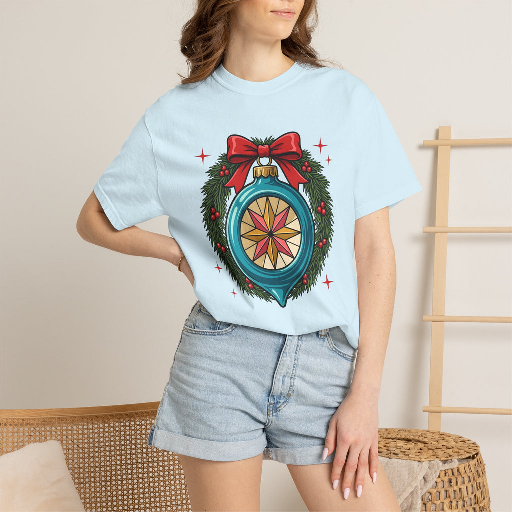 Decoration Wreath Shirt Christmas Celebration Gift Women Graphic Tee Wreath T-Shirt Christmas Fan Graphic Tshirt Party Graphic Retro Red