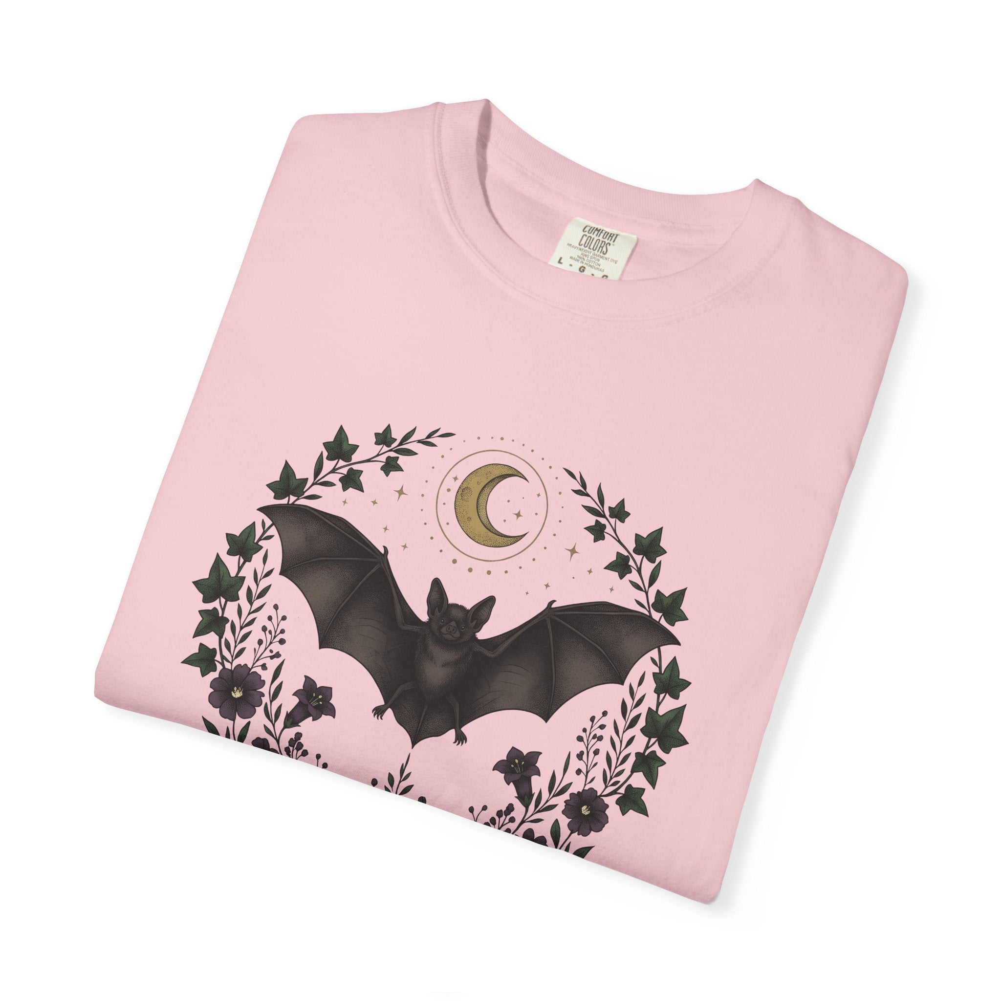 Bat Shirt Gothic Outdoors Gift Women Bohemian Tee Flying Fox T-Shirt Dark Fan Hippie Tshirt Nature Graphic Retro Flowers Tshirt