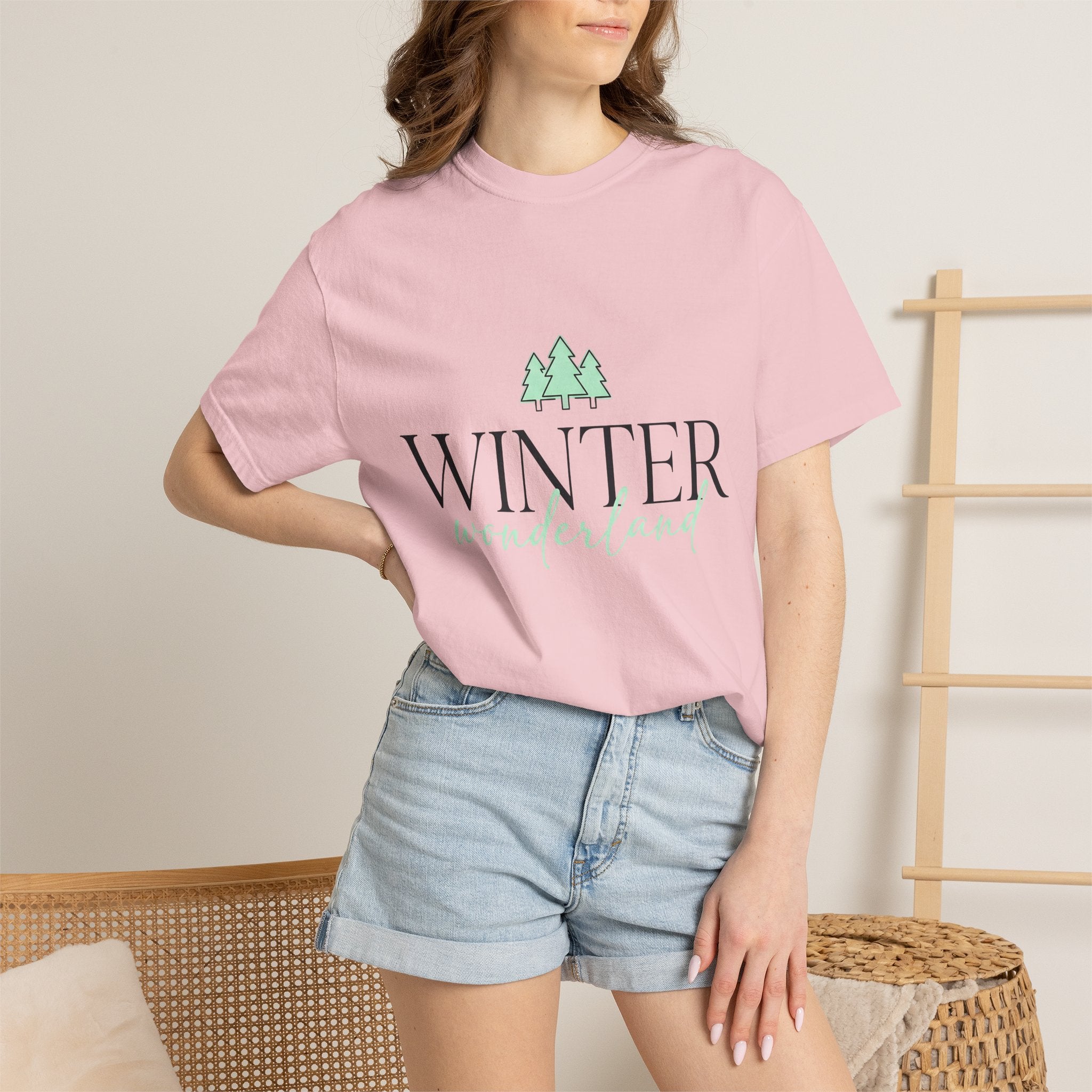 Spruce Trees Shirt Holiday Frost Gift Women Plain Tee Evergreen T-Shirt Christmas Fan Fir Tshirt Frosty Graphic Trendy Calligraphy Font