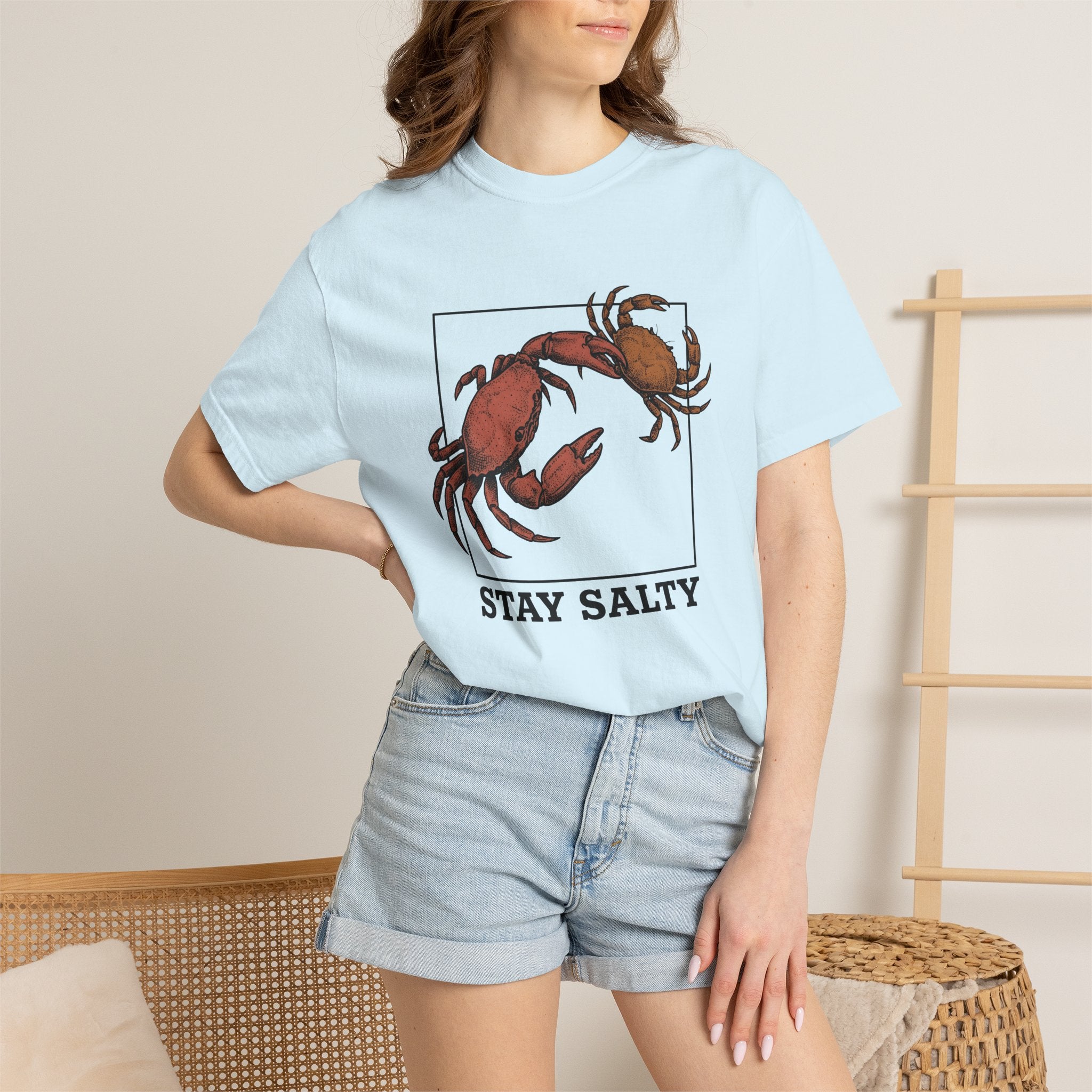 Crab Graphic Shirt Funny Seafood Gift Women Vintage Tee Crustacean T-Shirt Humor Fan Distressed Tshirt Shellfish Graphic Retro Frame Tshirt